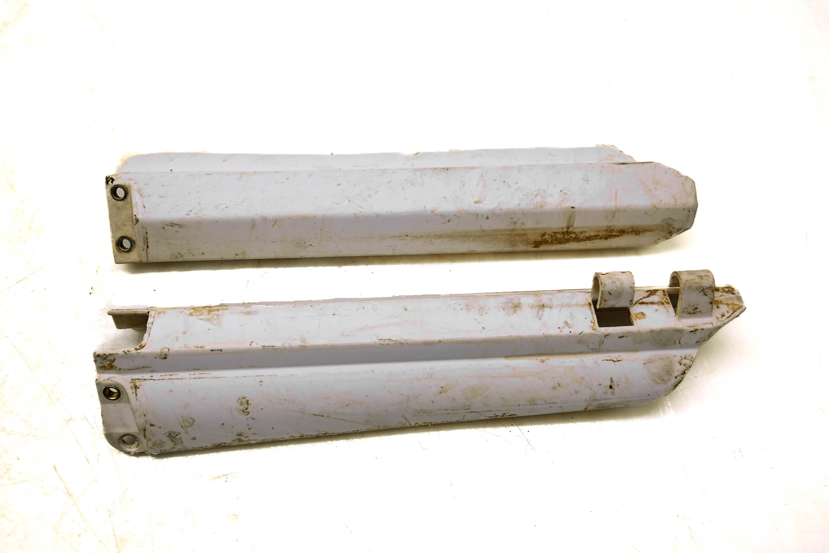 02 Yamaha YZ250F Front Fork Guard Covers Left & Right