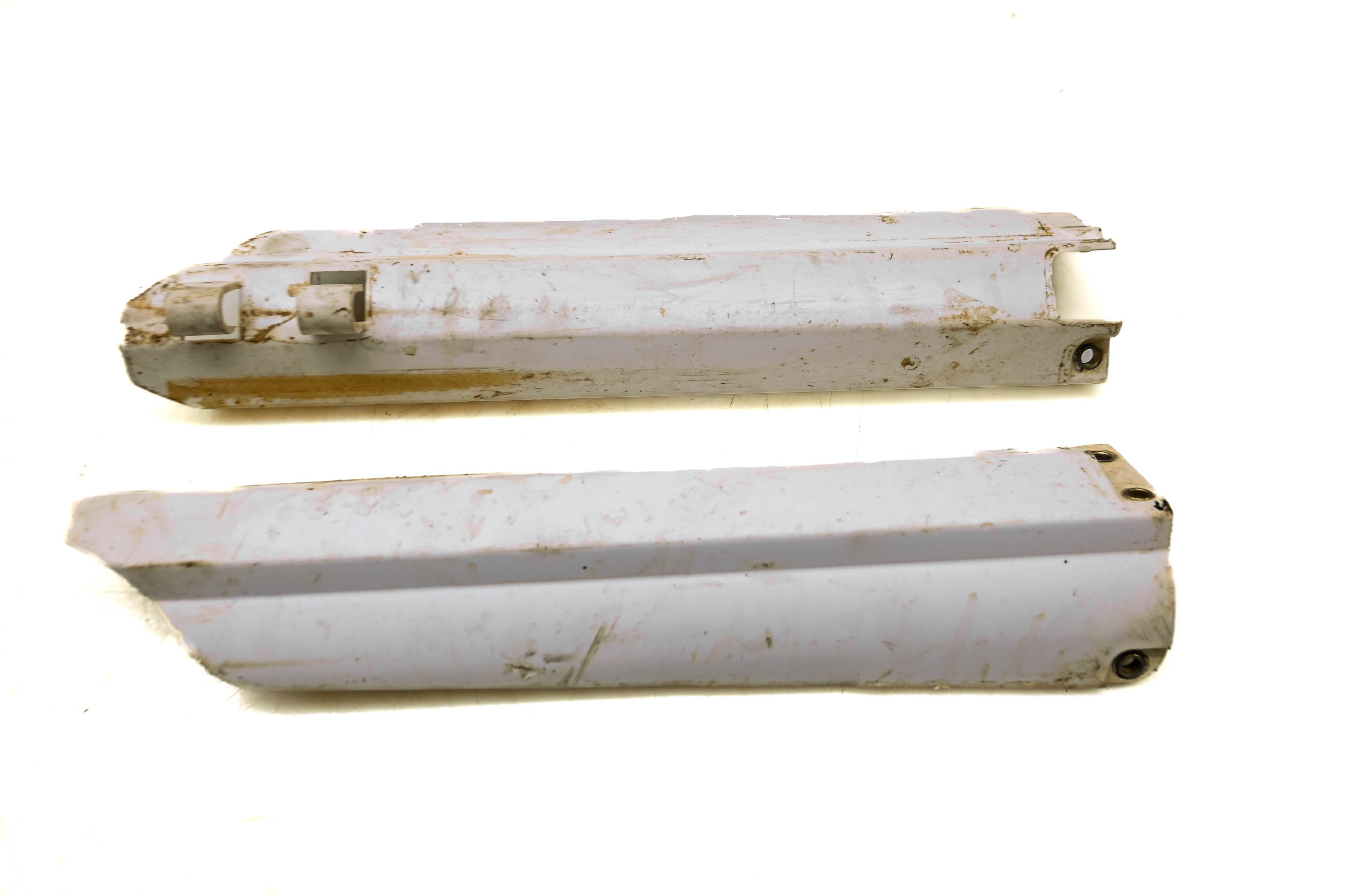 02 Yamaha YZ250F Front Fork Guard Covers Left & Right