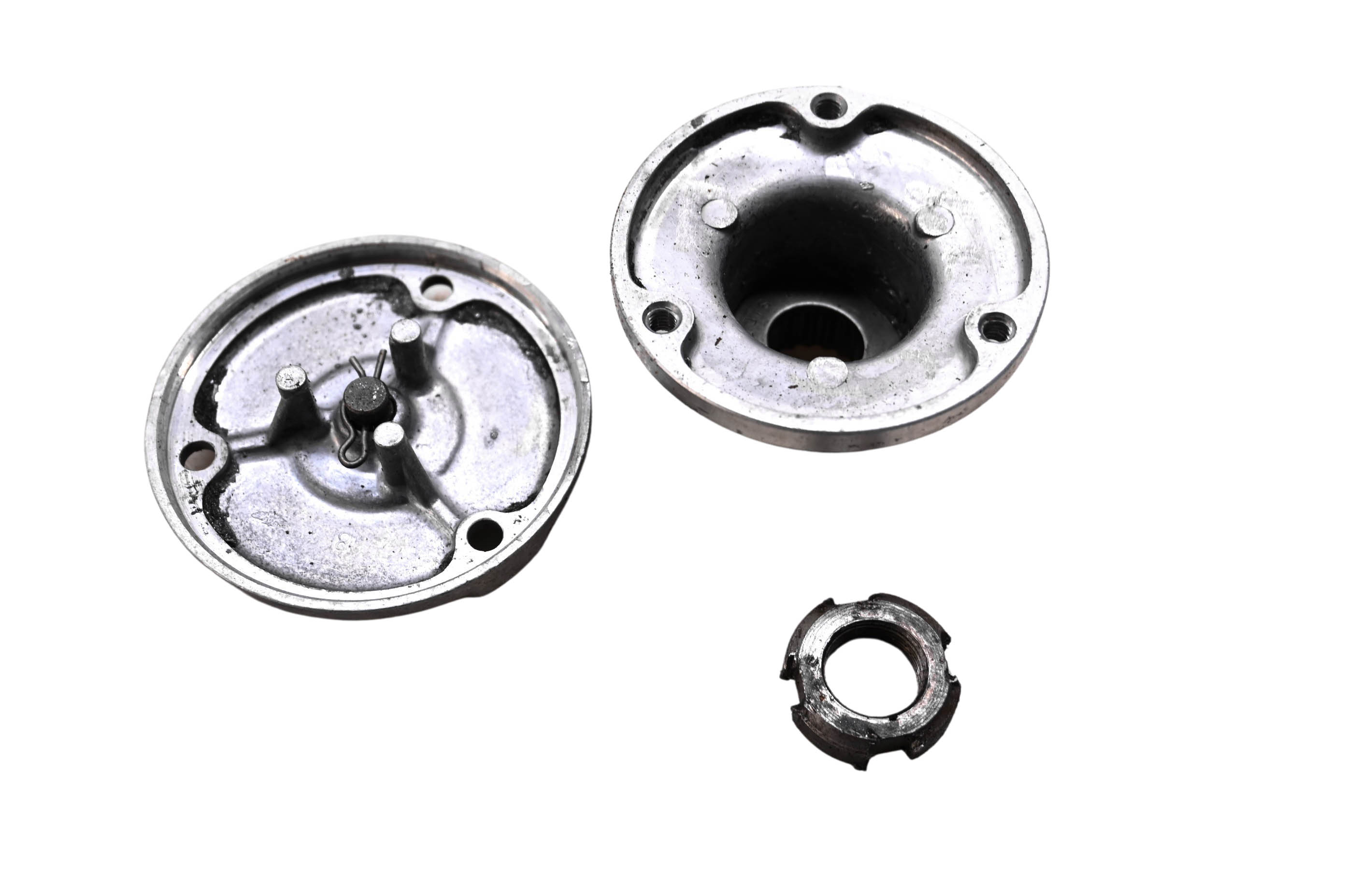 80 Honda XR200R Oil Filter Spanner Cover
