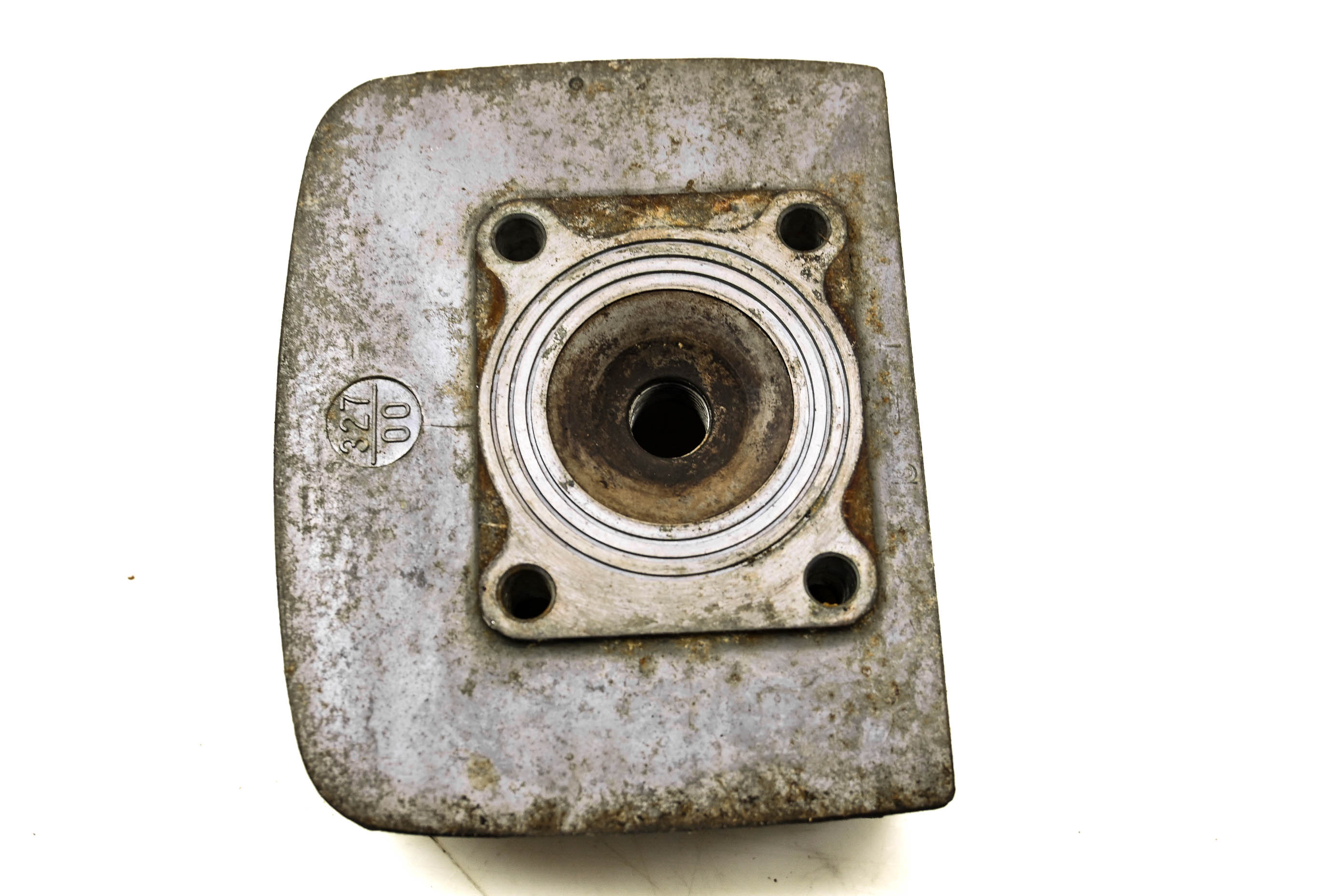 72 Yamaha Street 100 Cylinder Head LS2