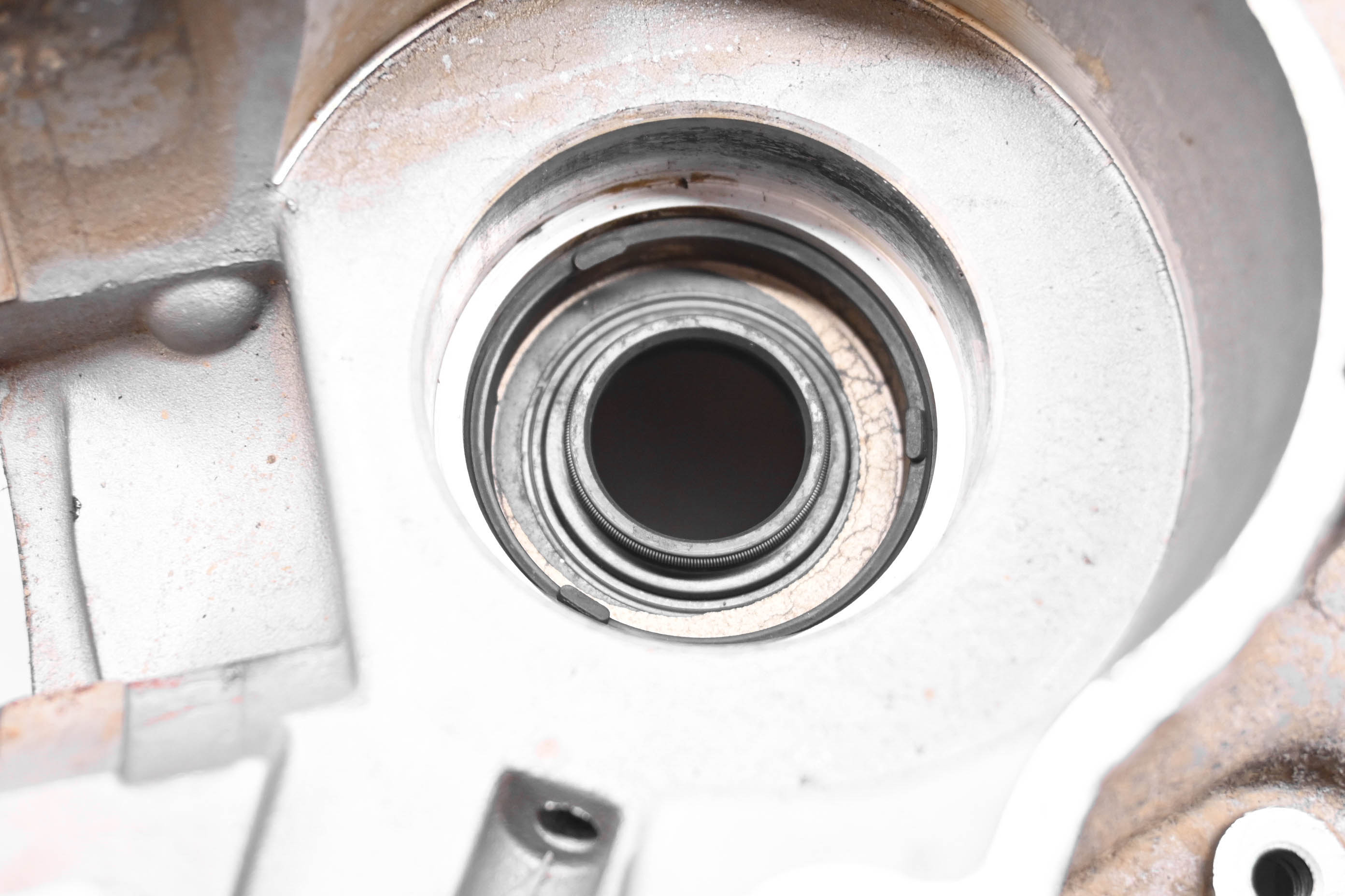 03 Polaris Predator 90 2x4 Crankcase Center Crank Case