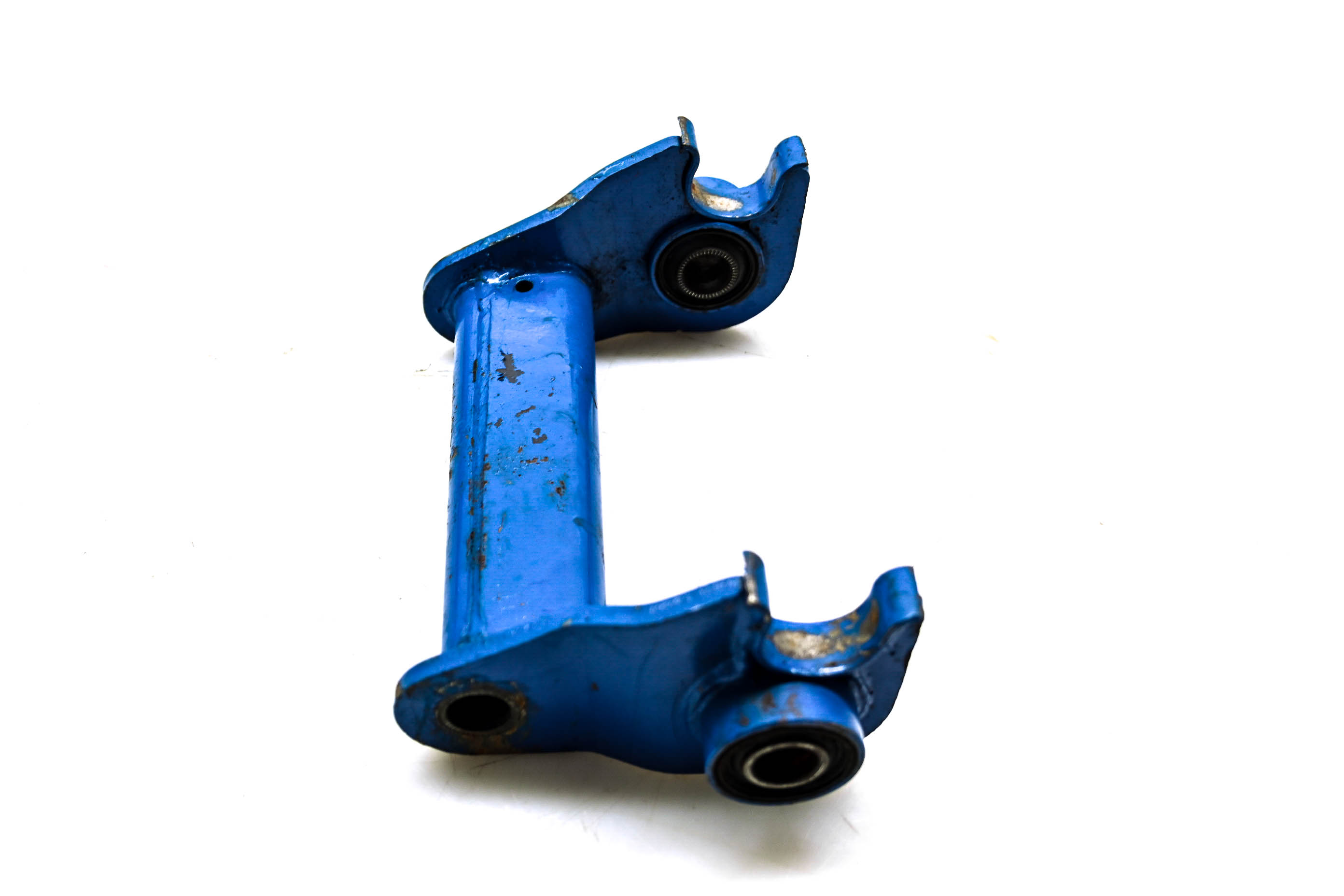 87 Suzuki LT80 2x4 Engine Motor Support Bracket Mount Quadsport 80