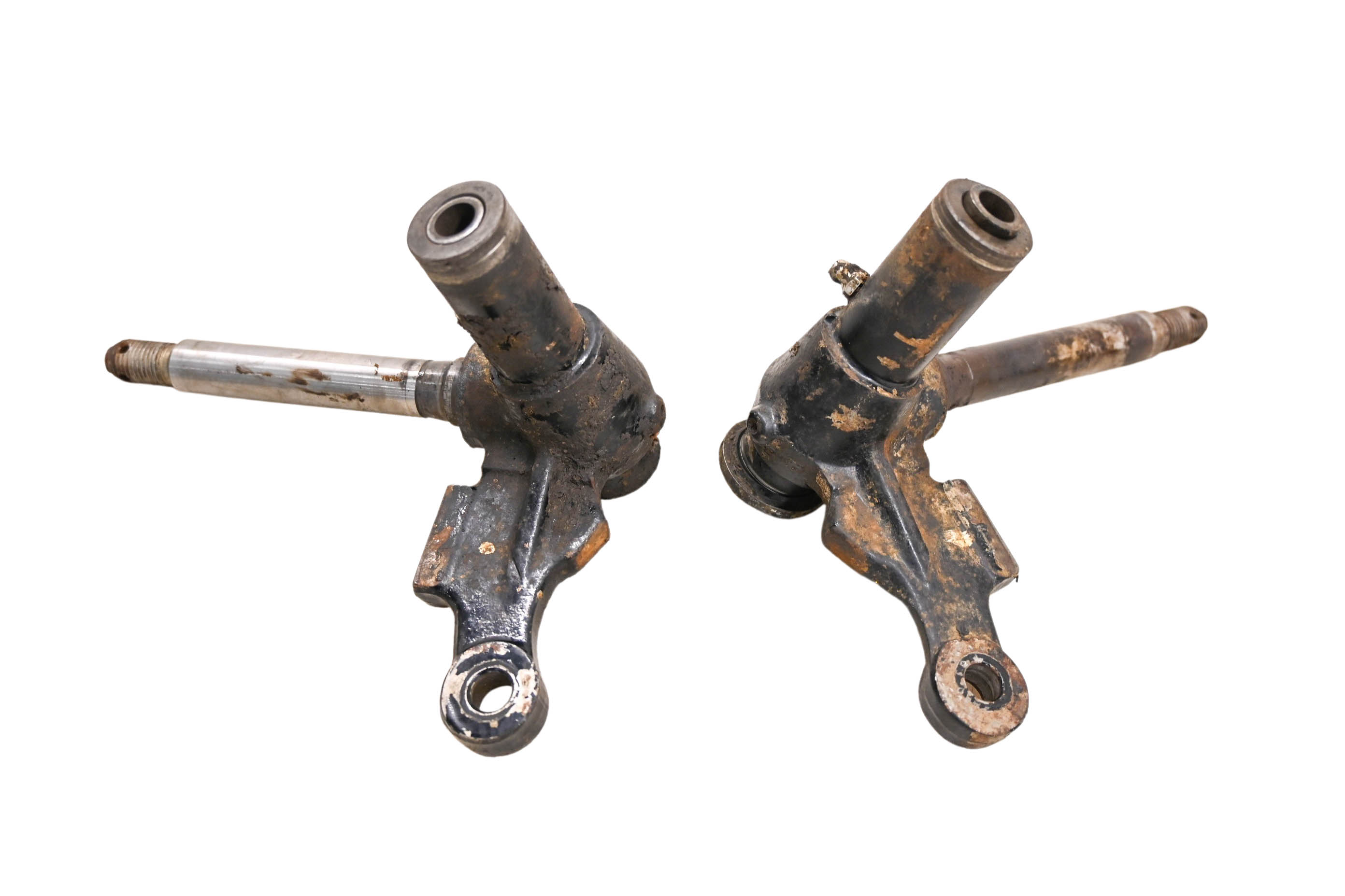 86 Yamaha Moto-4 200 Front Right & Left Spindle Knuckles YFM200N