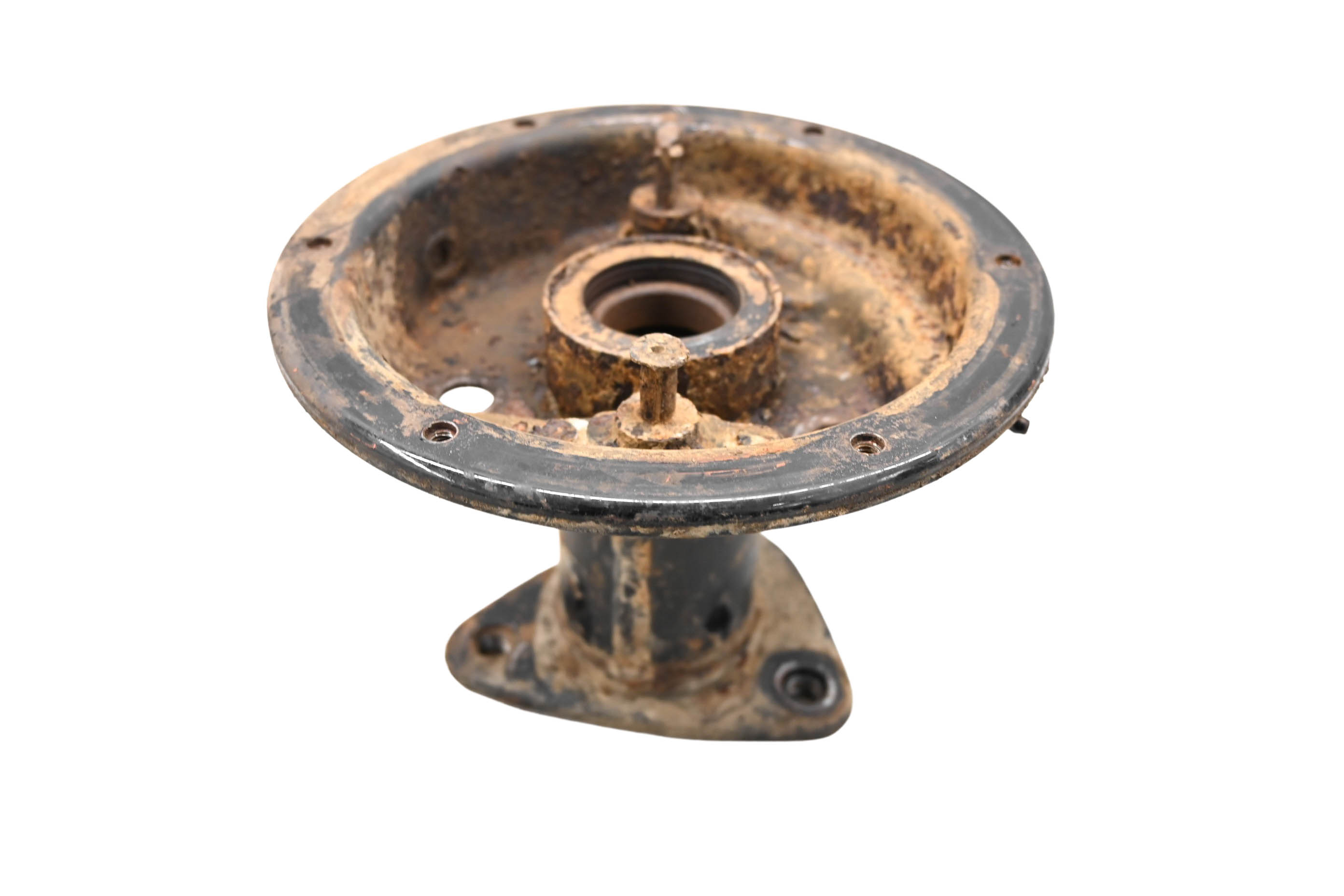 85 Honda Fourtrax 125 2x4 Rear Brake Drum Housing TRX125