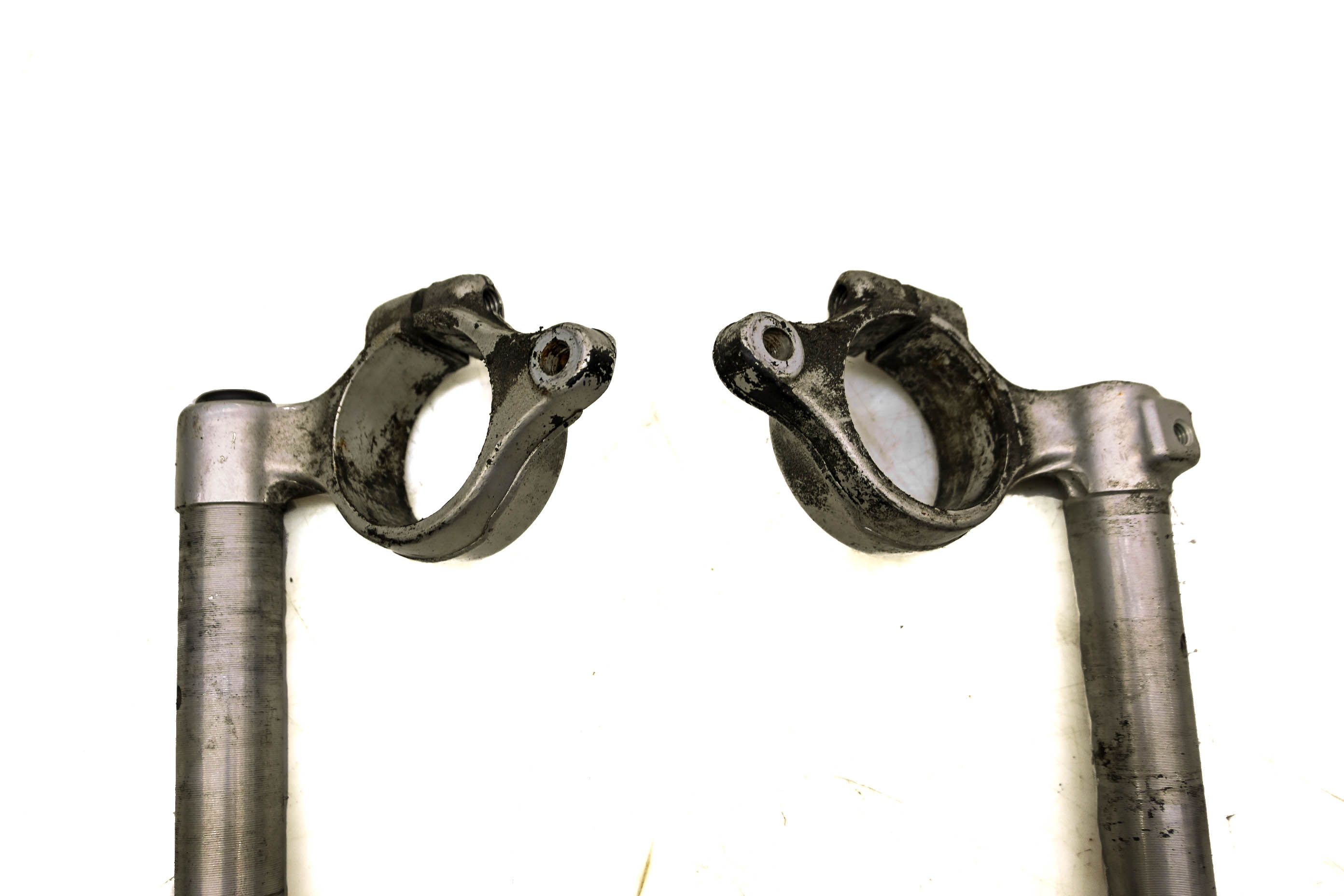 02 Suzuki GSXR600 Handlebars