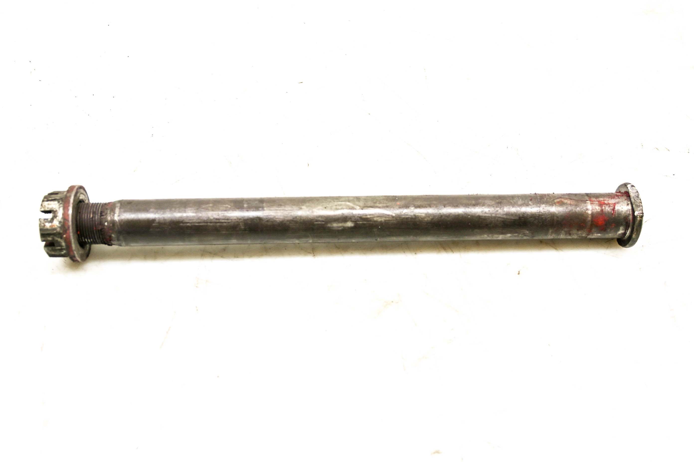 02 Suzuki GSXR600 Rear Axle Bolt