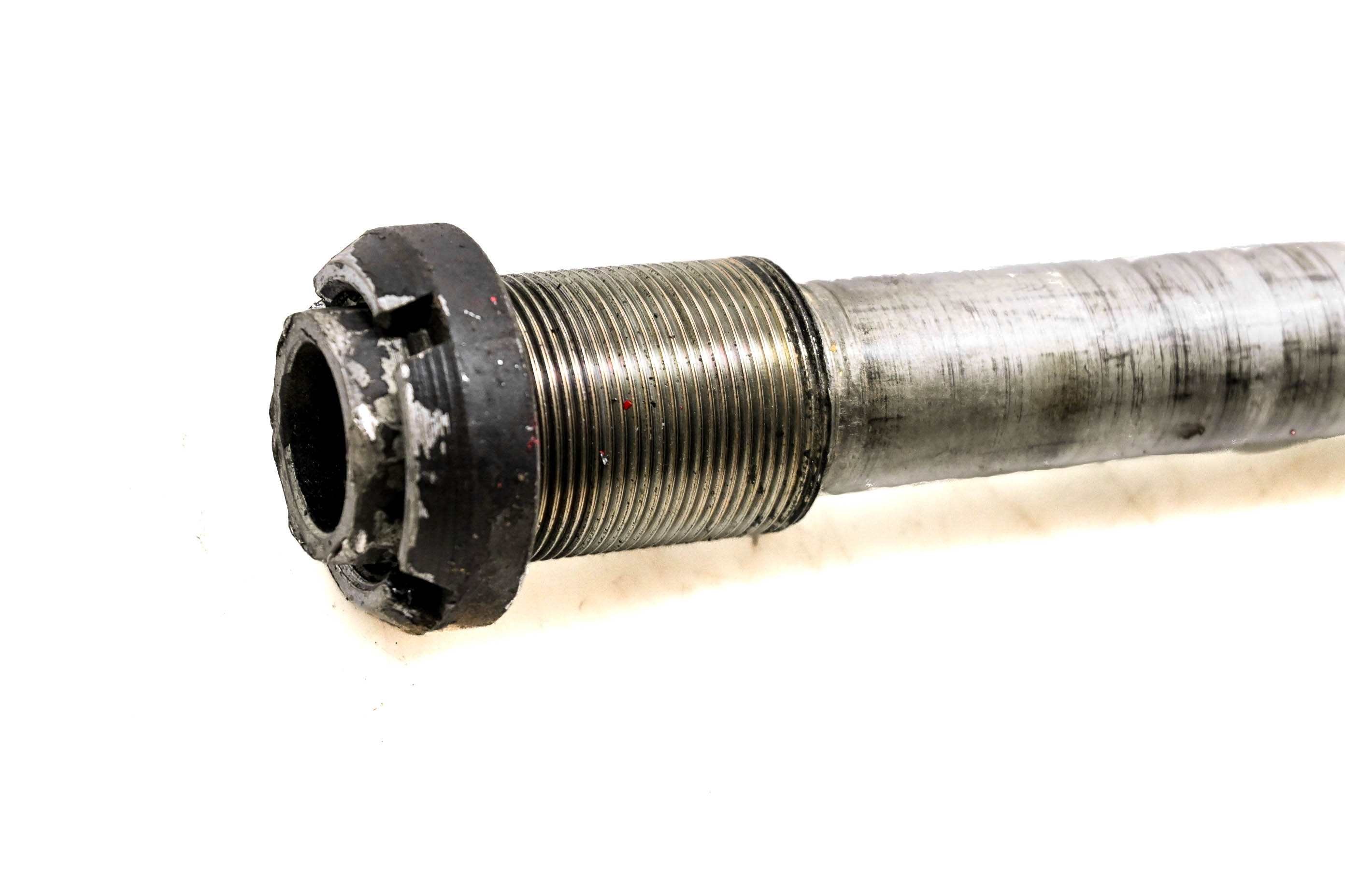02 Suzuki GSXR600 Rear Swingarm Axle Pivot Bolt