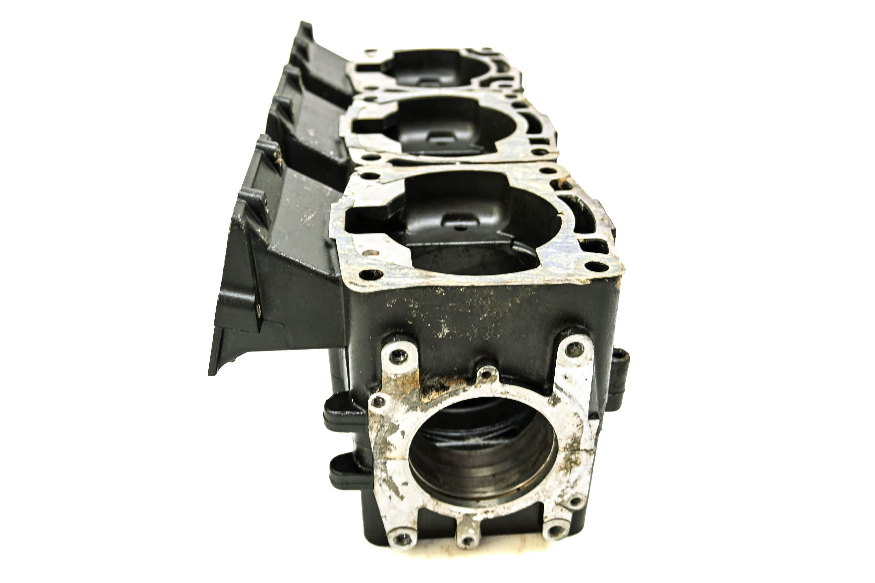 02 Polaris Genesis I 4-Pass Crankcase Center Crank Case