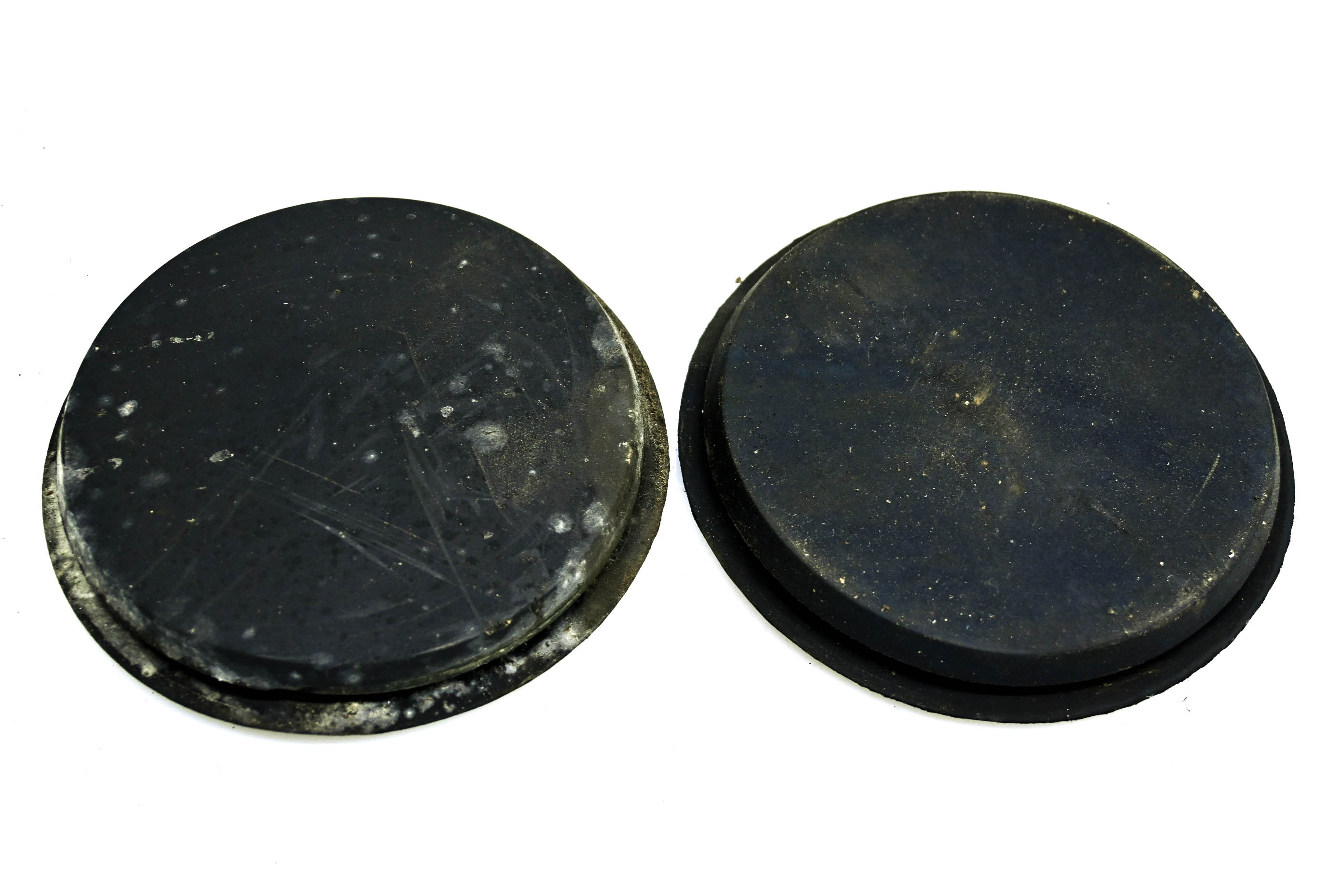 02 Polaris Genesis I 4-Pass Access Grommet Covers