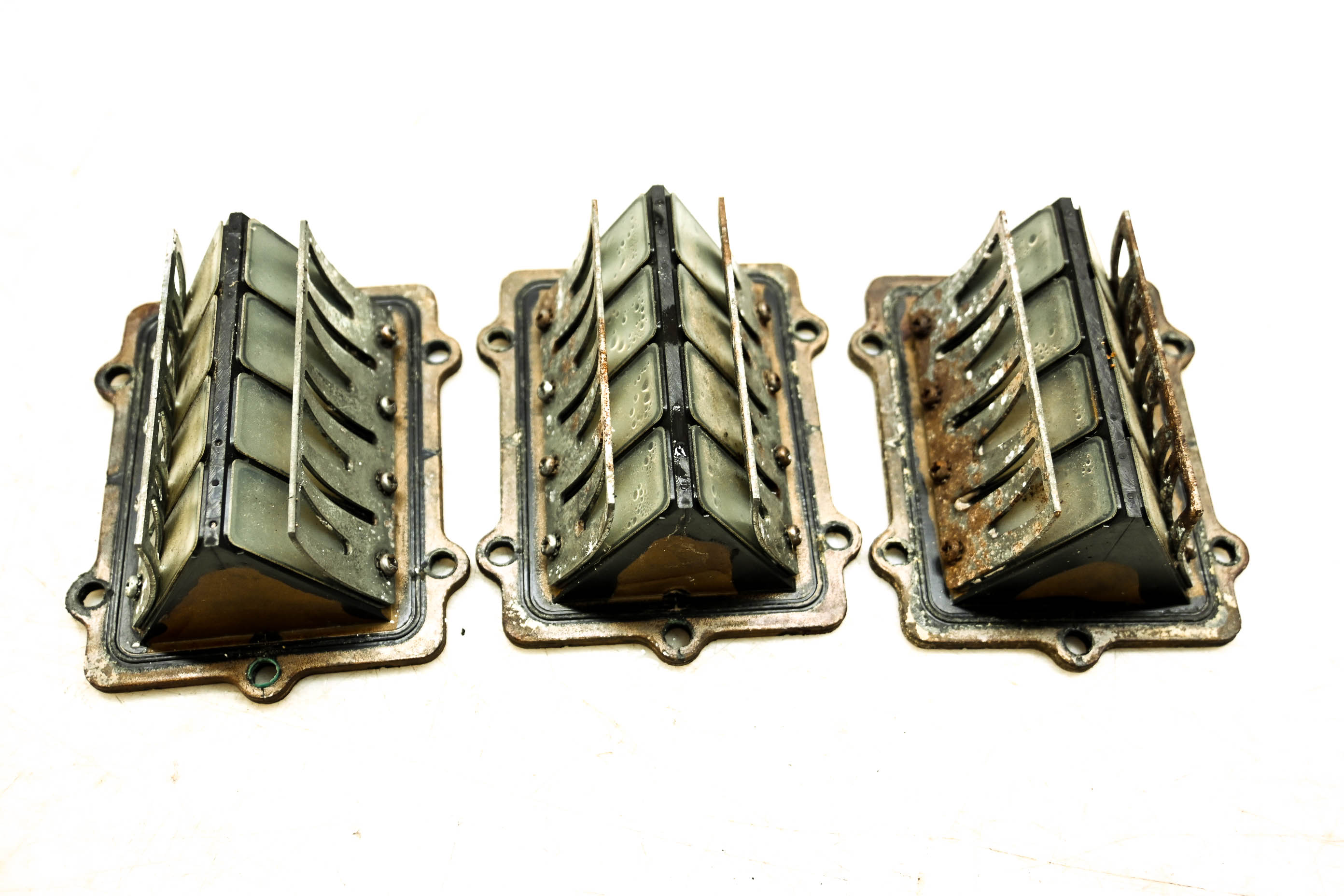 02 Polaris Genesis I 4-Pass Reed Valves