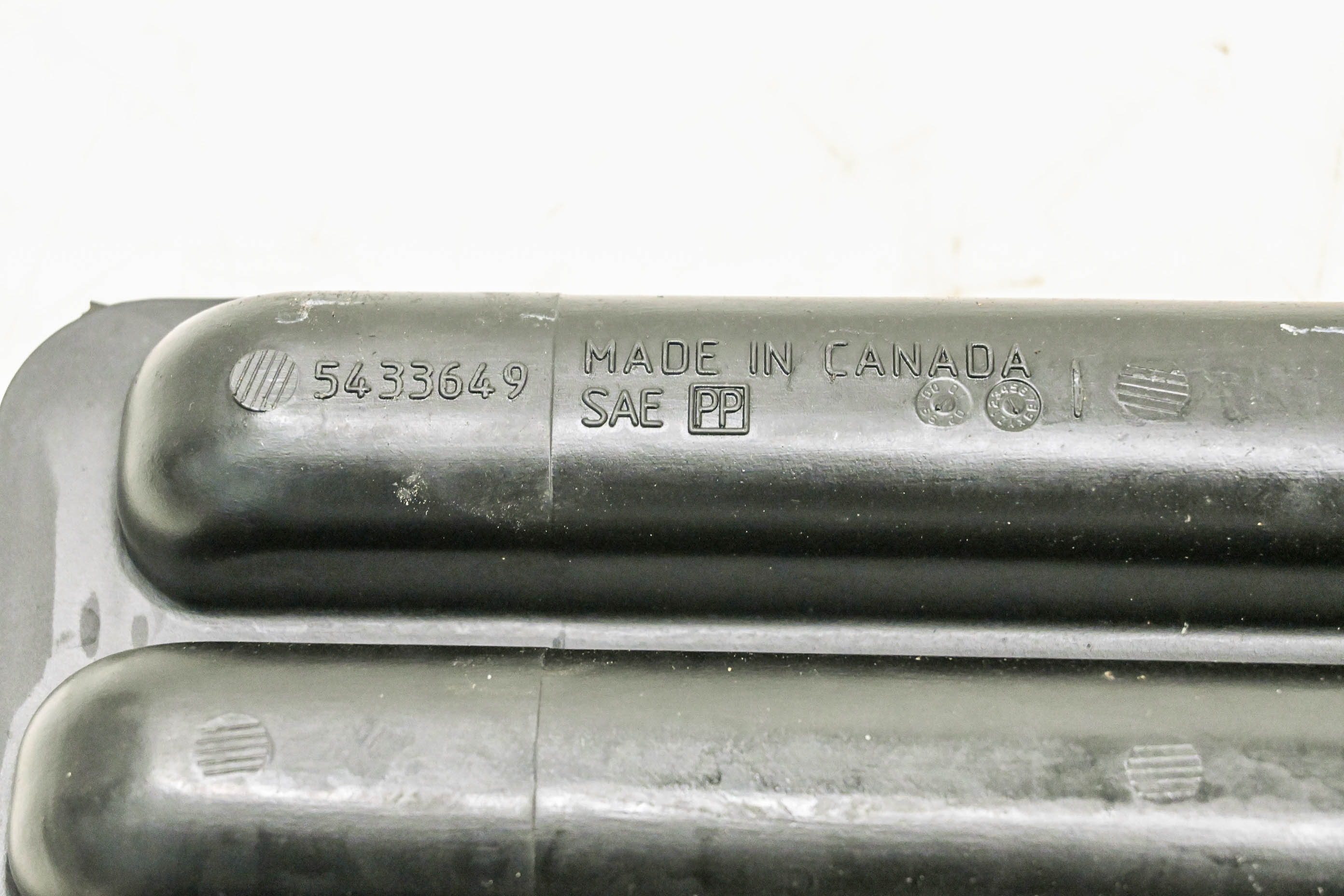 00 Polaris Genesis FFI 4-Pass Right Side Exhaust Resonator