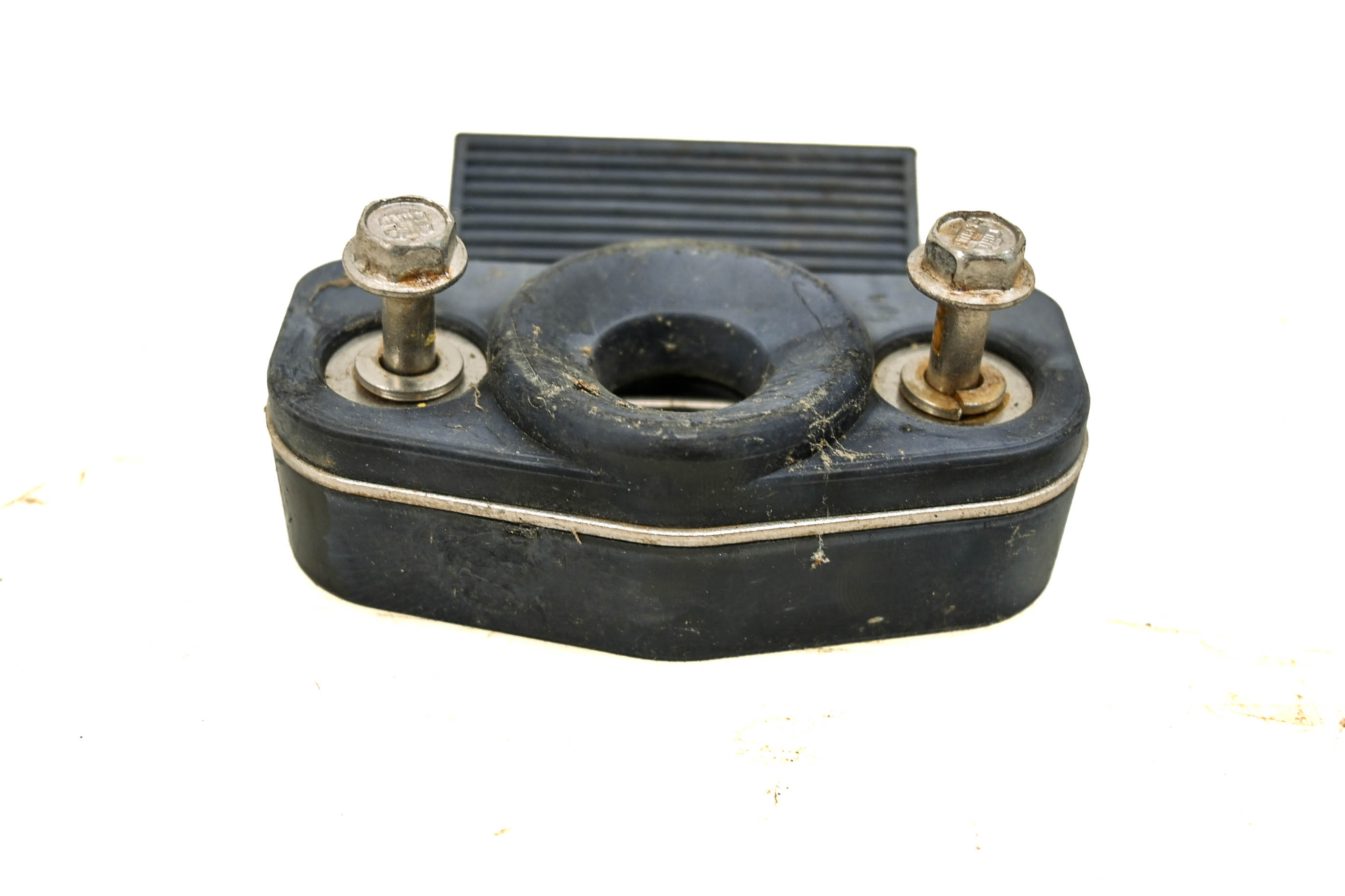 00 Polaris Genesis FFI 4-Pass Seat Latch Front Rear