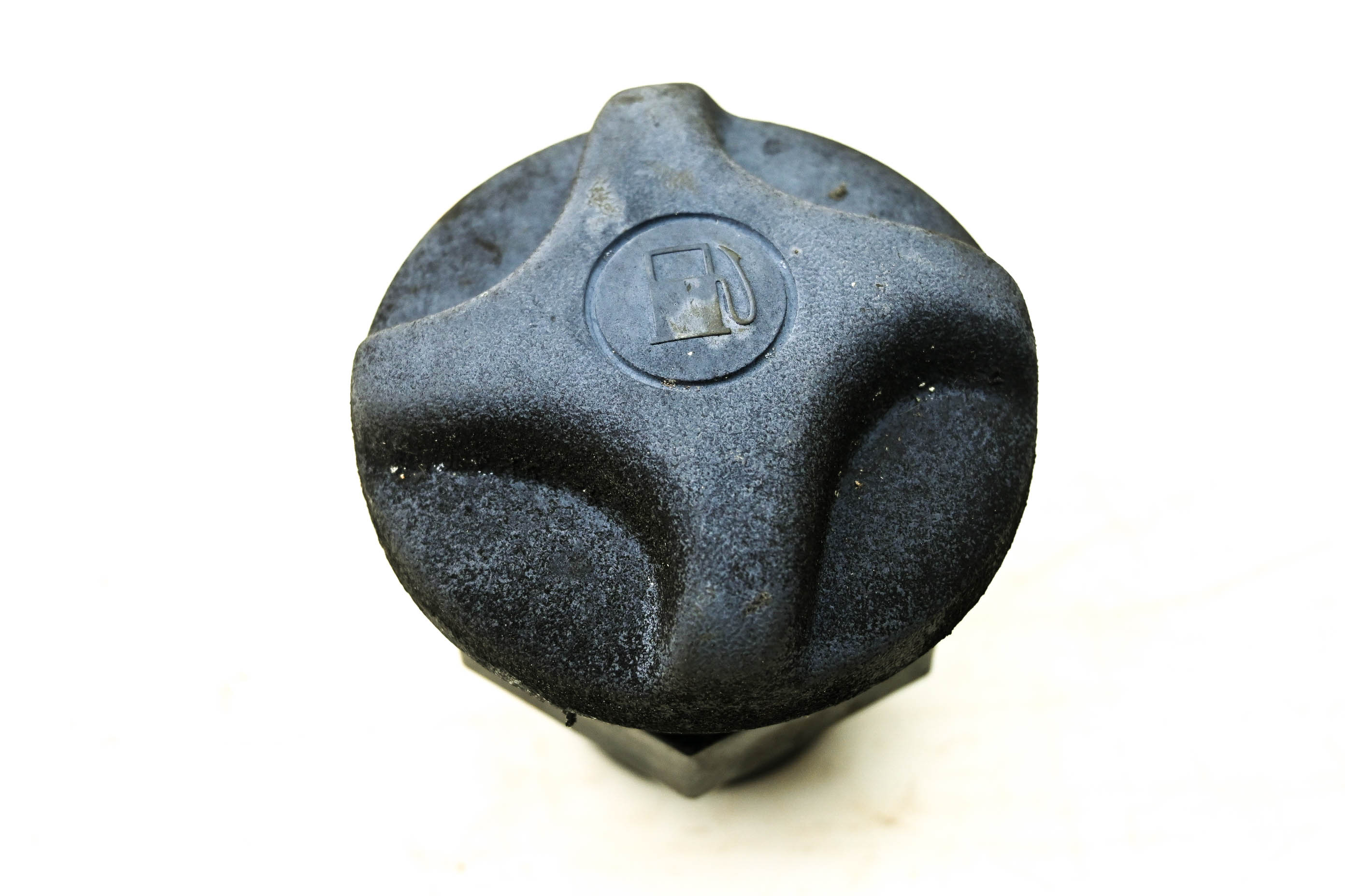 00 Polaris Genesis FFI 4-Pass Gas Cap