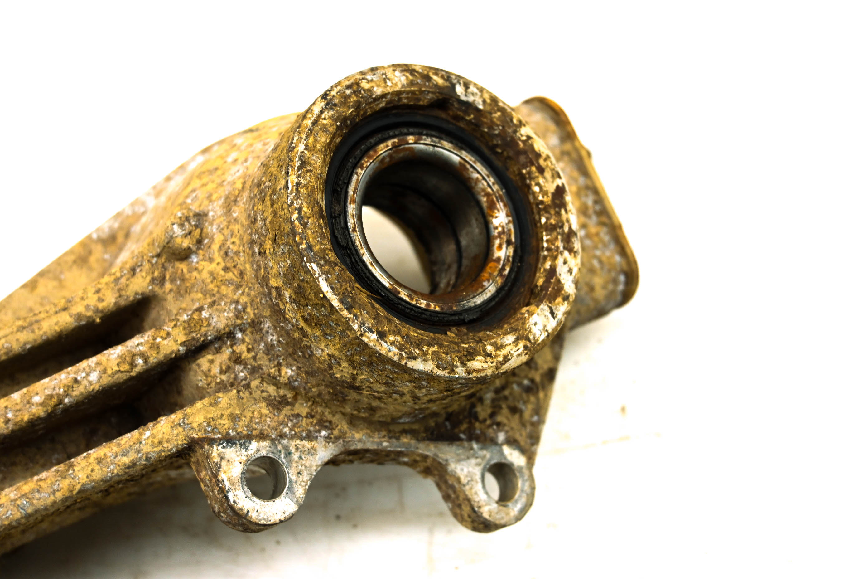 18 Polaris Ranger Crew 570 4x4 Front Right Spindle Knuckle