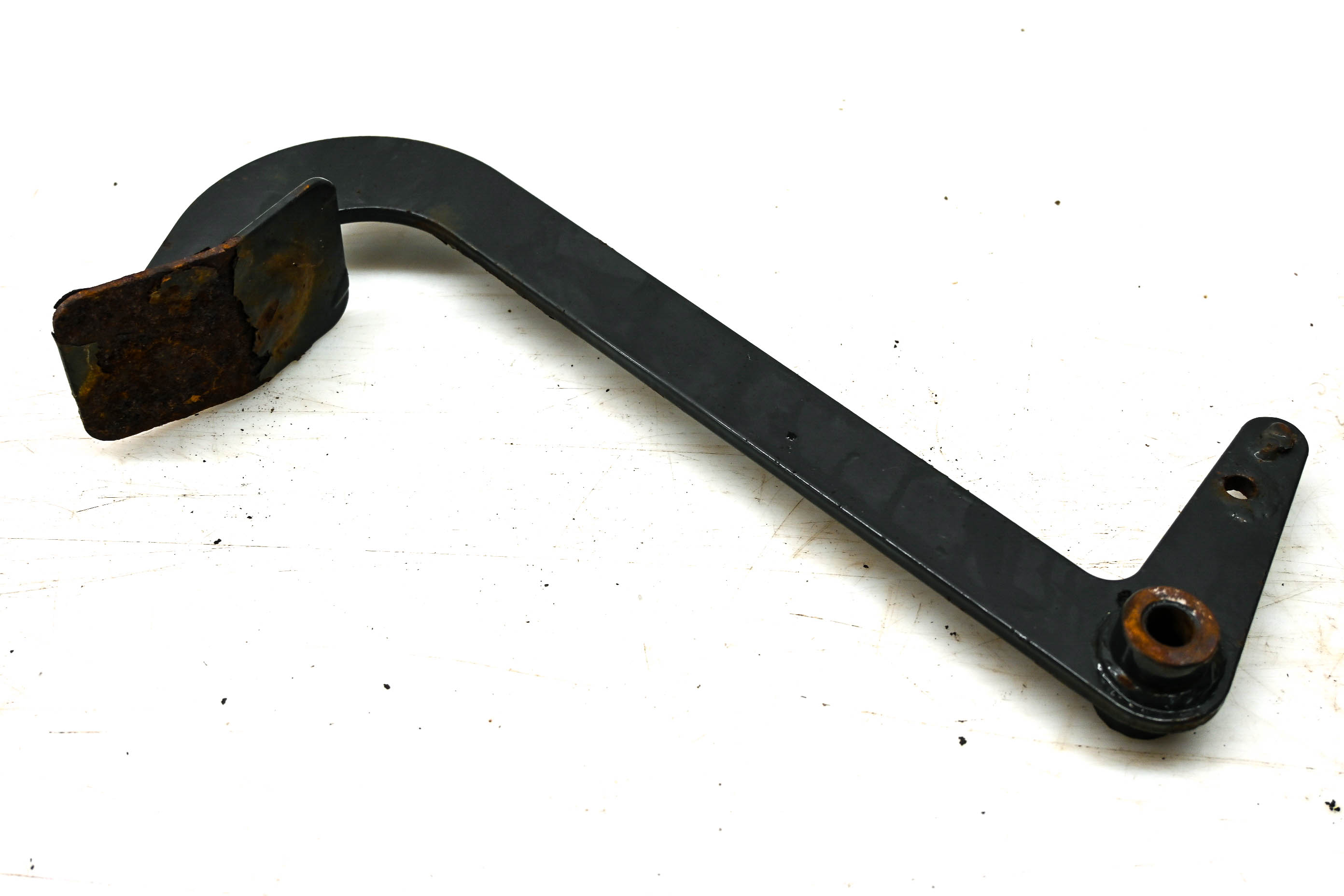 10 Kubota RTV1100CR9 Throttle Pedal