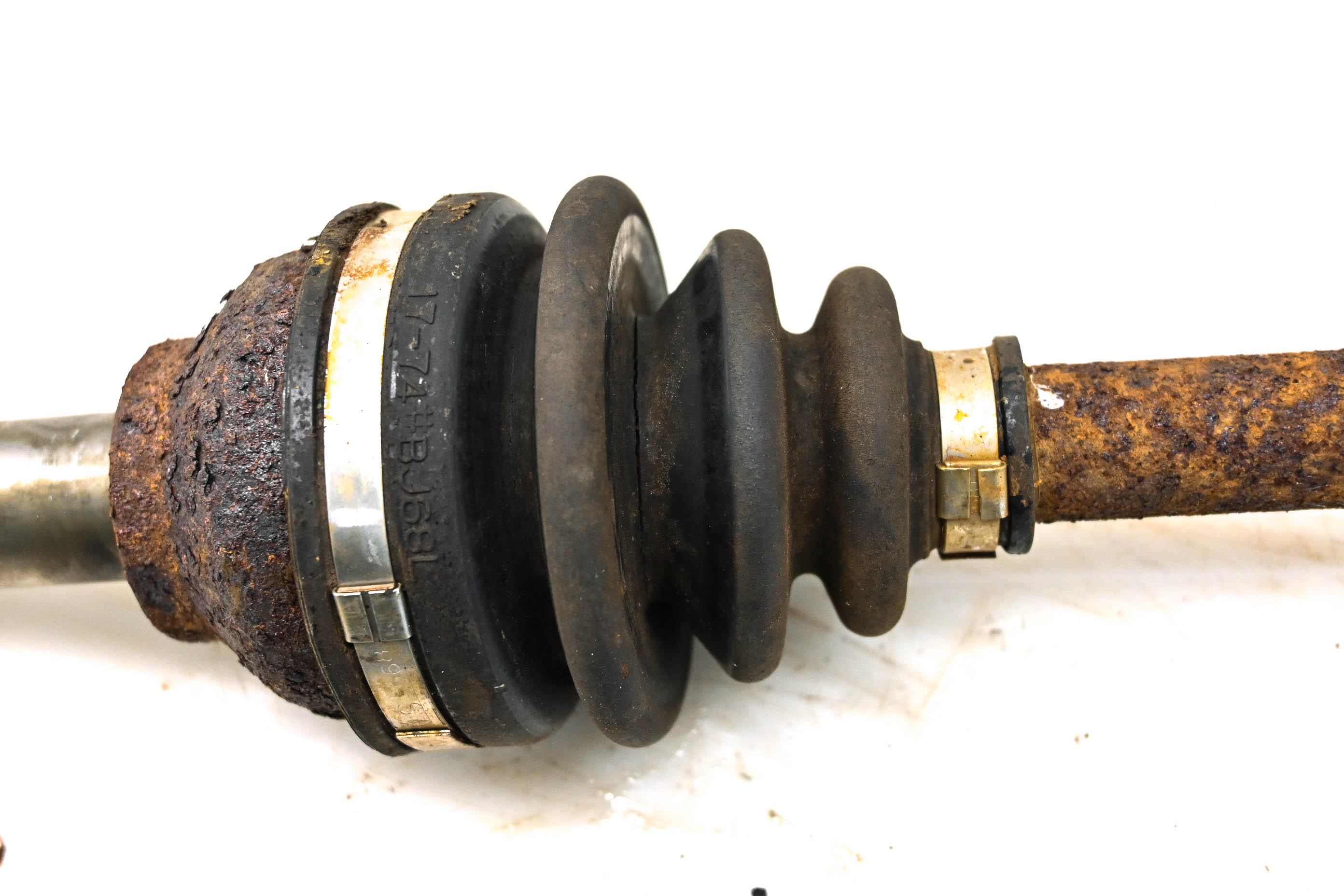 10 Kubota RTV1100CR9 Front Left Right Cv Axle