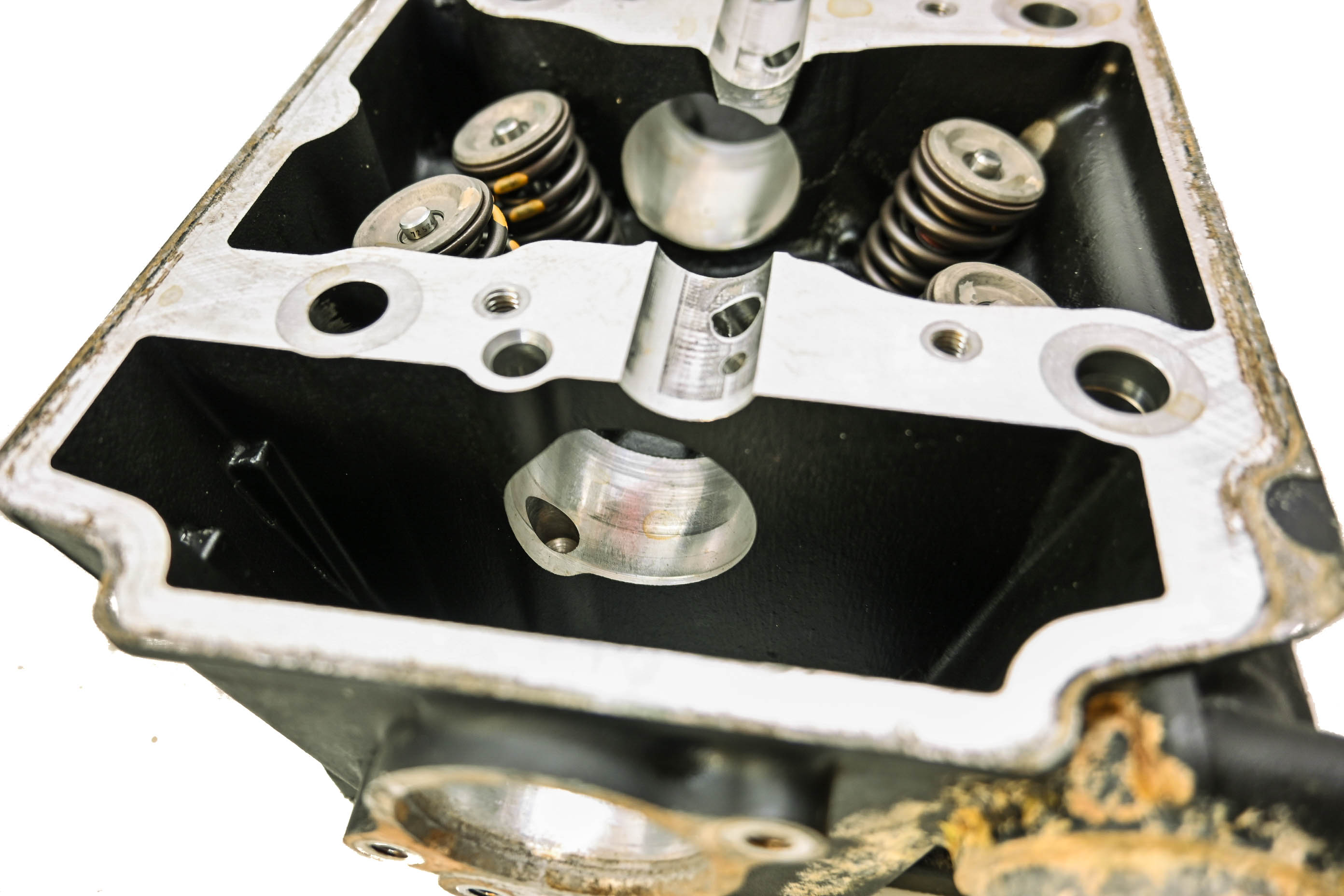 06 Sea-Doo RXT 215 4-Tec Cylinder Head