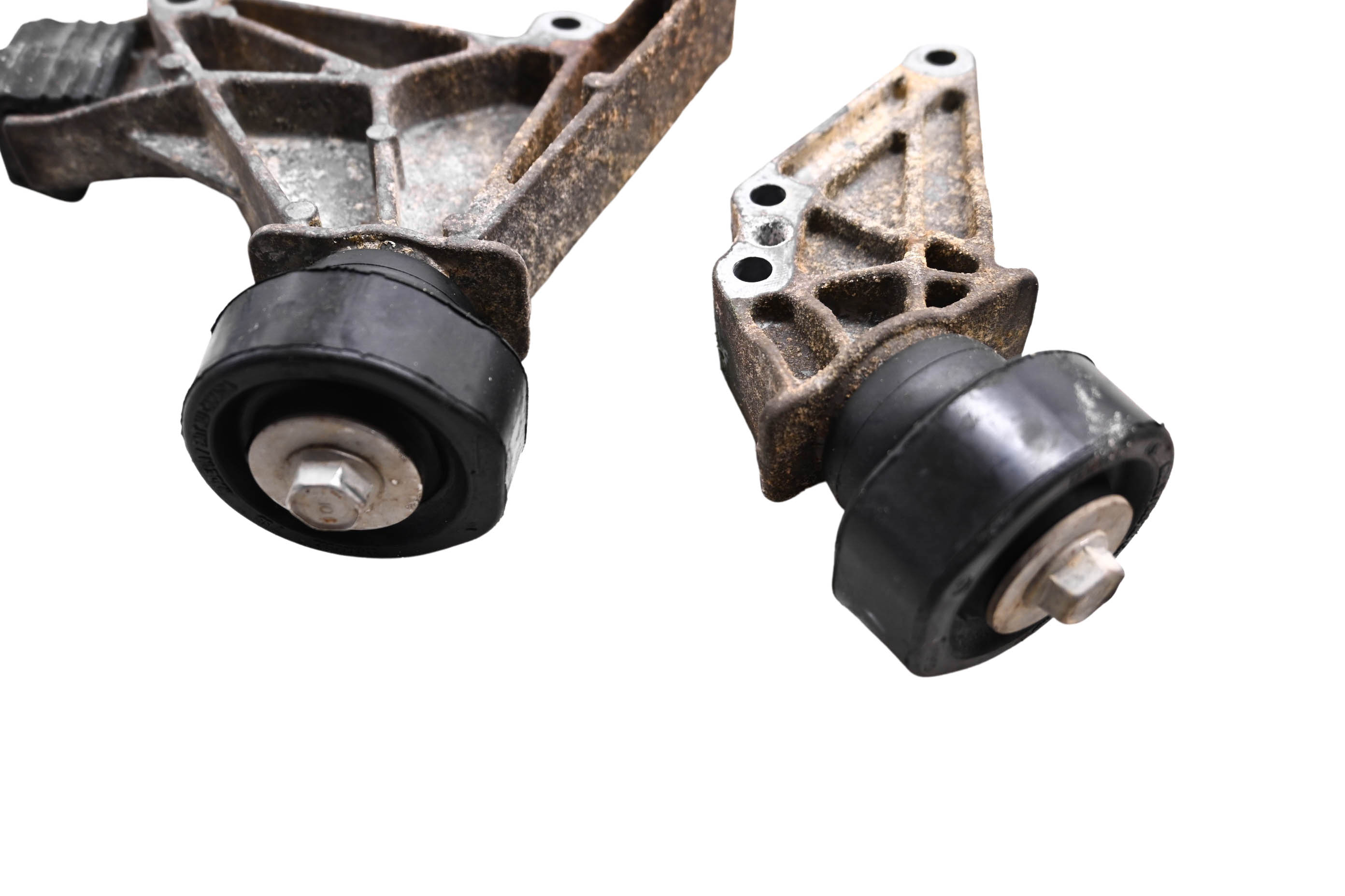 15 Sea-Doo Spark 900 HO ACE 2up Engine Motor Brackets Mounts