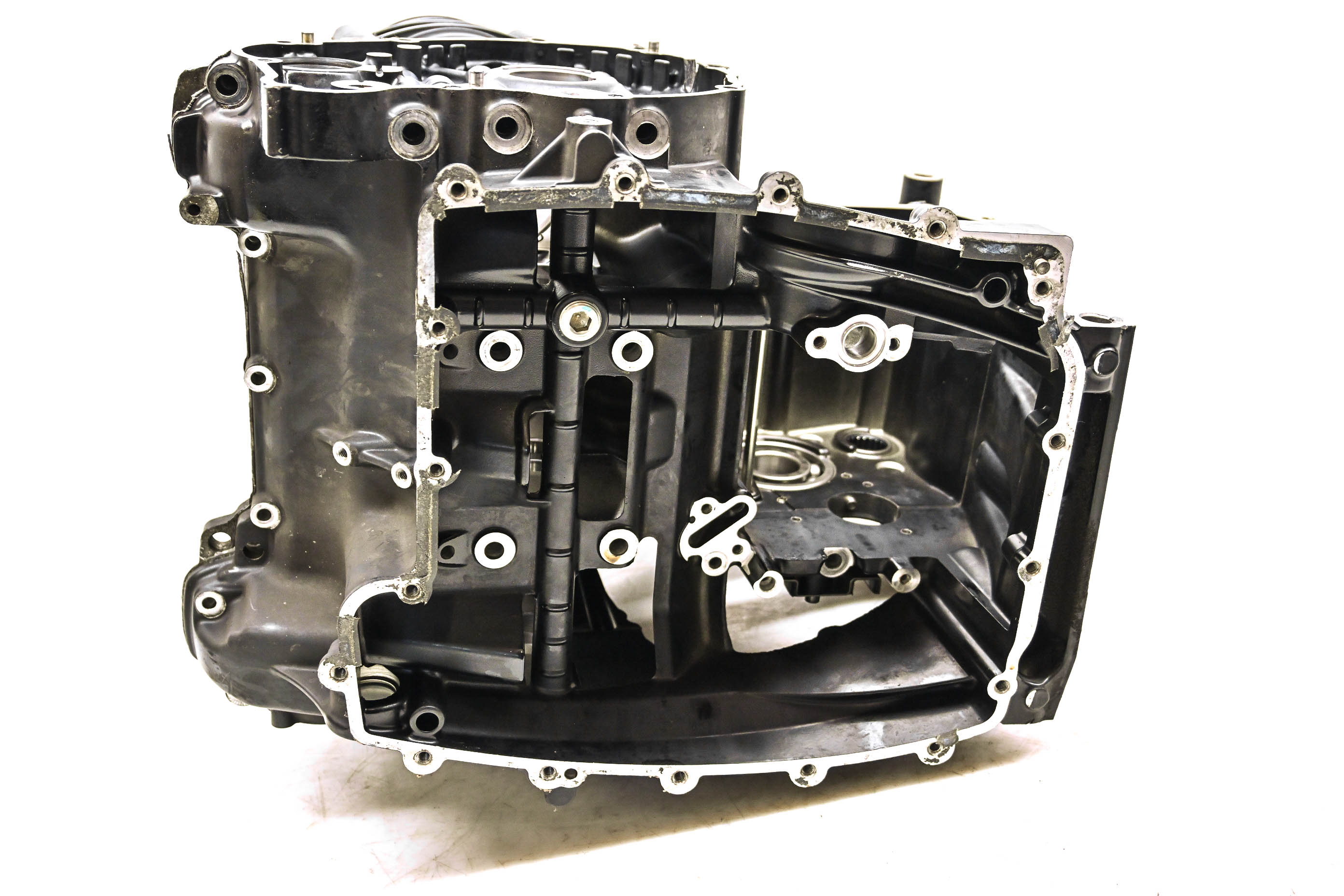 13 Triumph Tiger 1200 Explorer ABS Crankcase Center Crank Case & Cylinders
