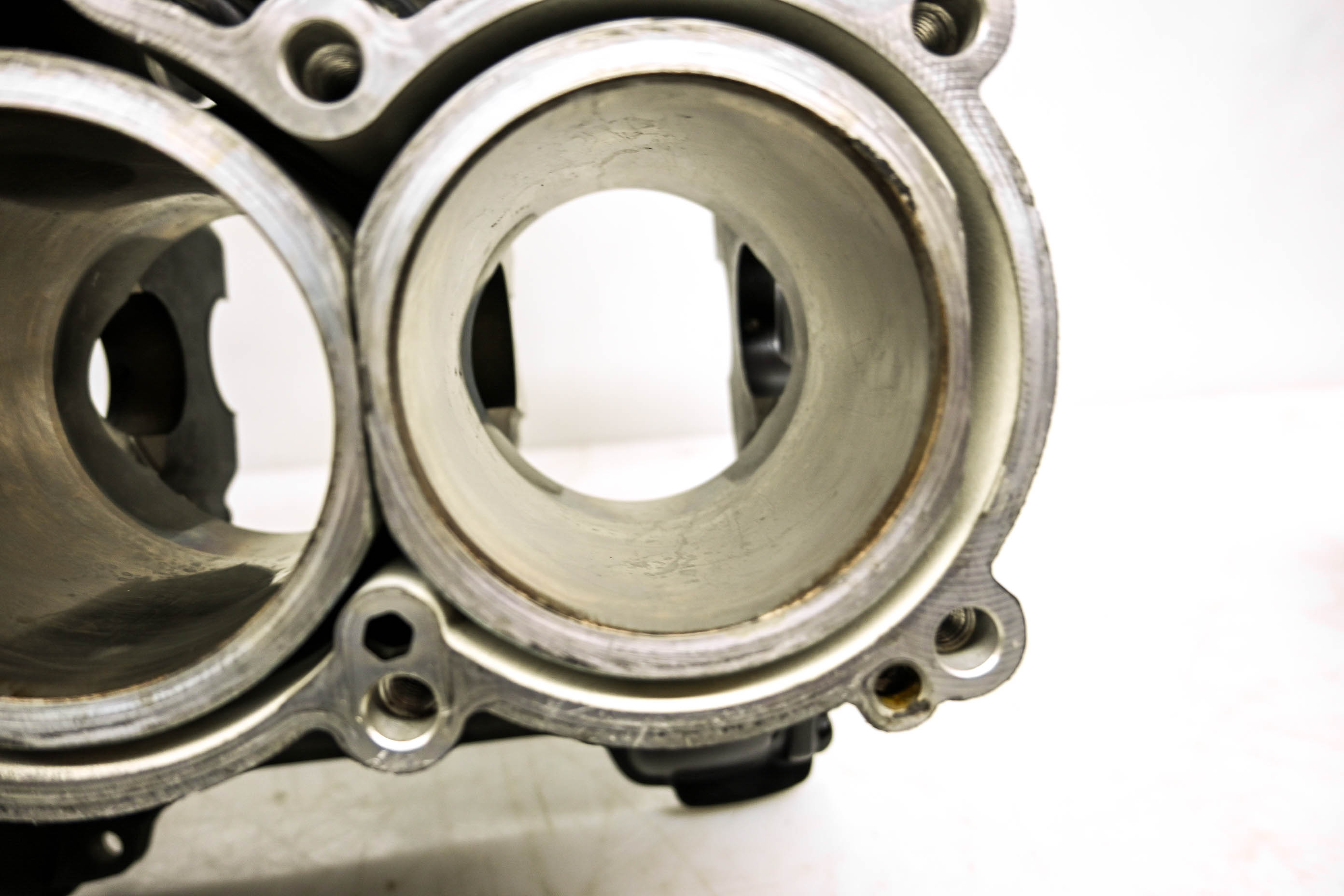13 Triumph Tiger 1200 Explorer ABS Crankcase Center Crank Case & Cylinders