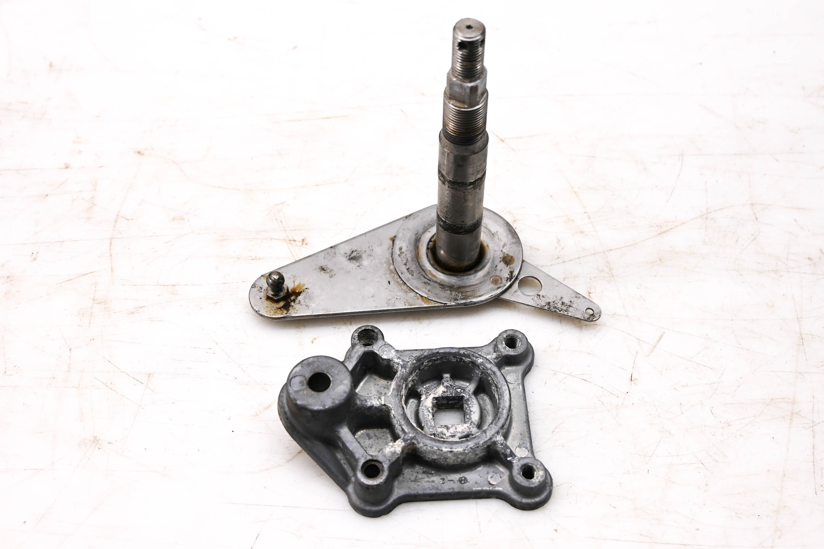 02 Kawasaki 1100 ZXI Lower Steering Stem JH1100