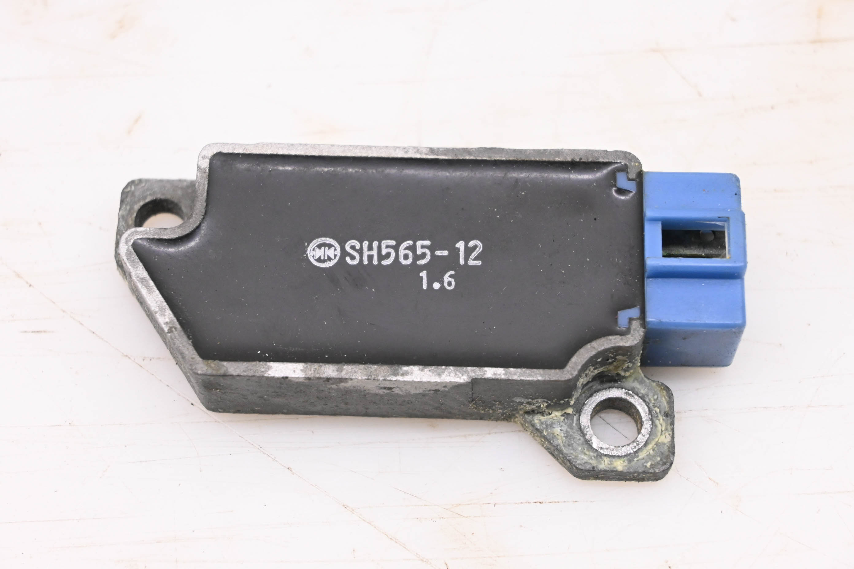 02 Kawasaki 1100 ZXI Regulator Rectifier JH1100