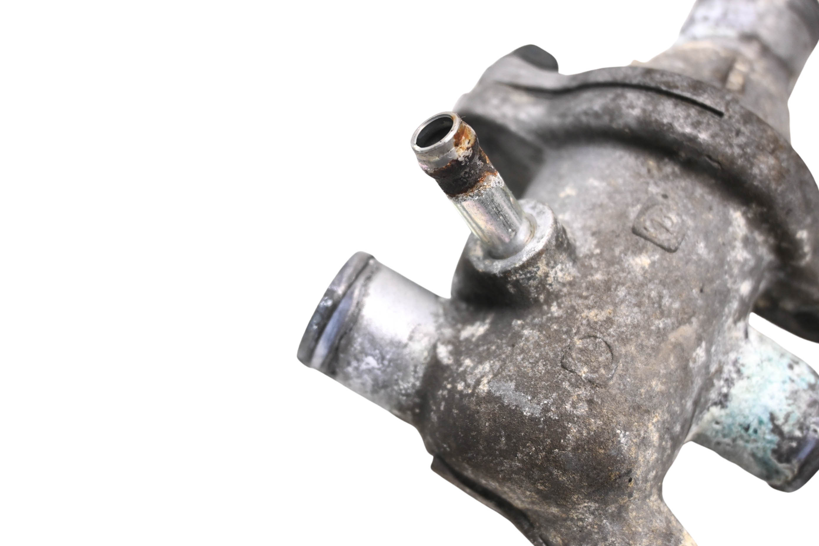 08 Suzuki SV650 Thermostat & Housing