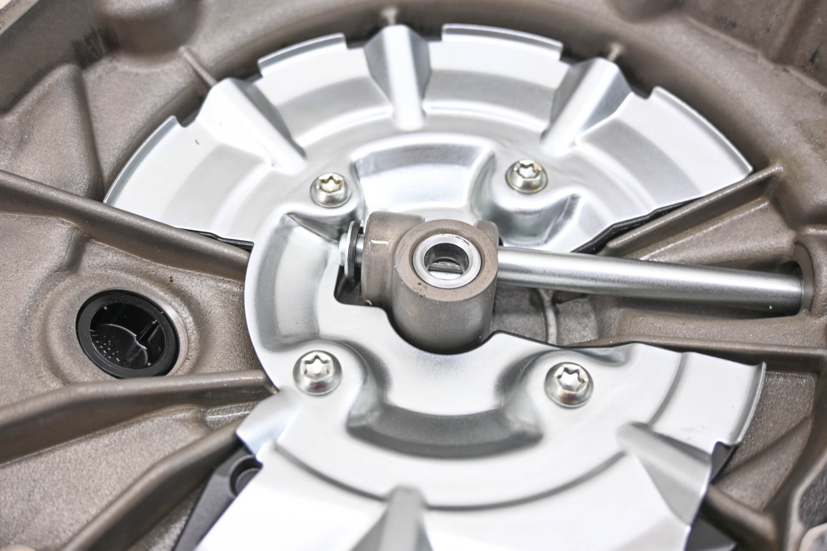 16 Yamaha YZF R1 Clutch Cover