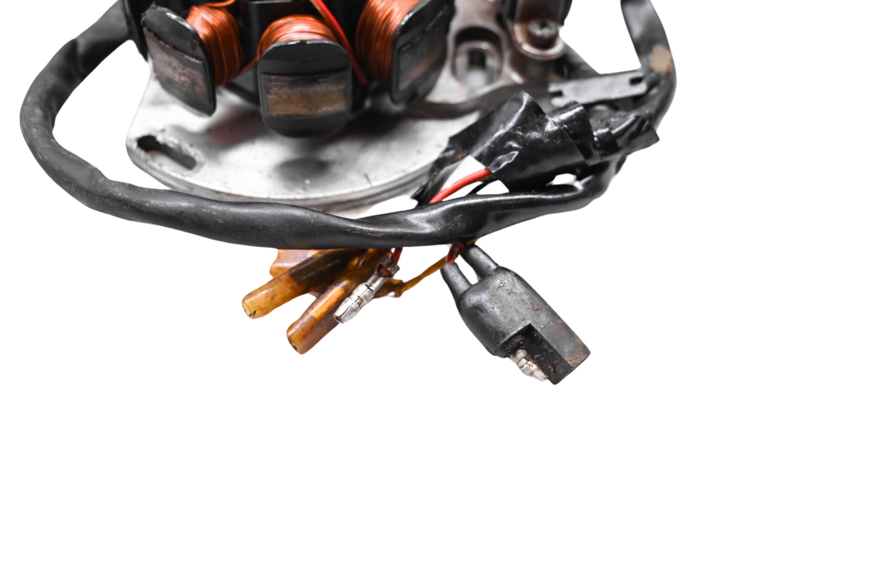 05 KTM 200EXC Stator