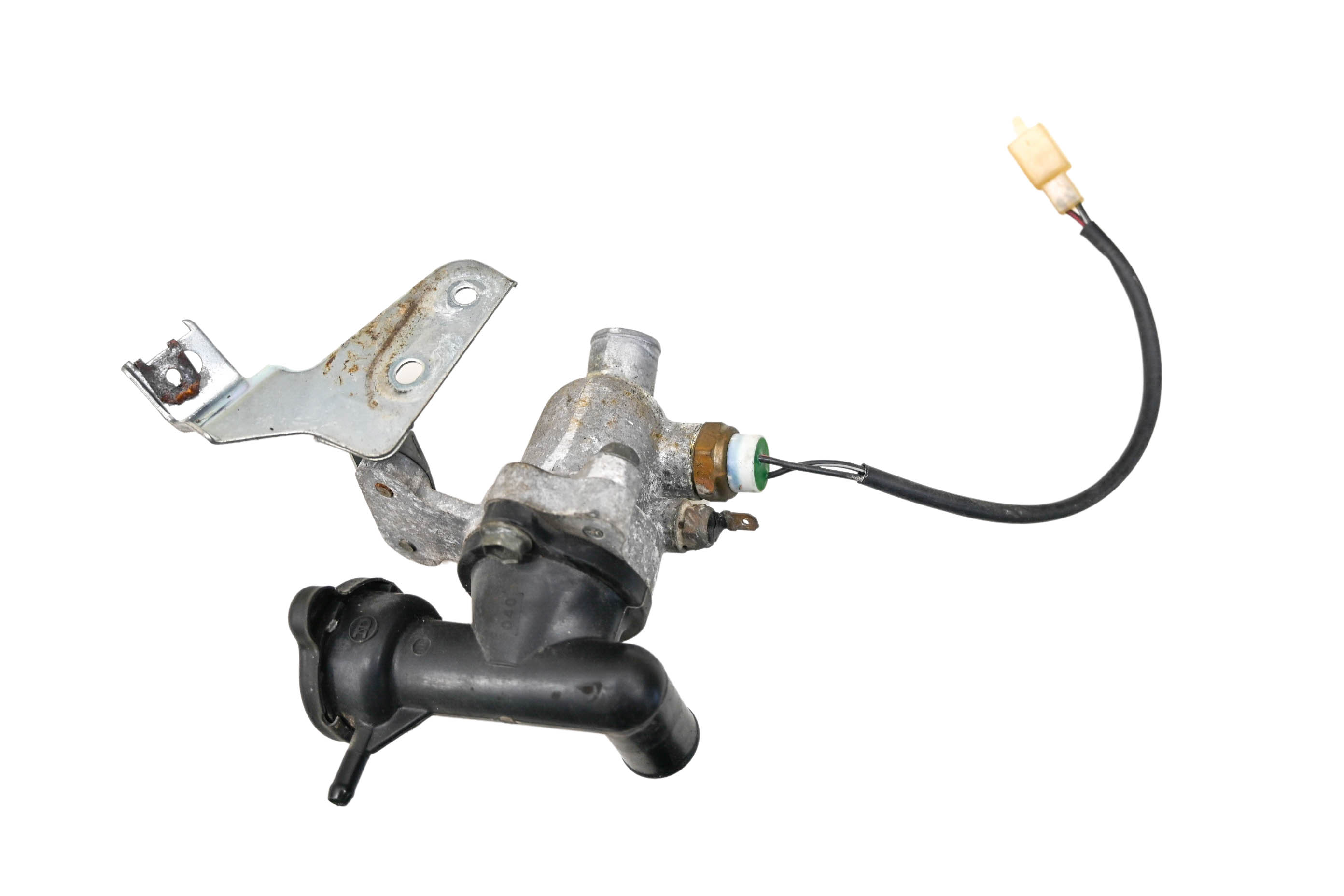 96 Suzuki RF900R Thermostat & Housing
