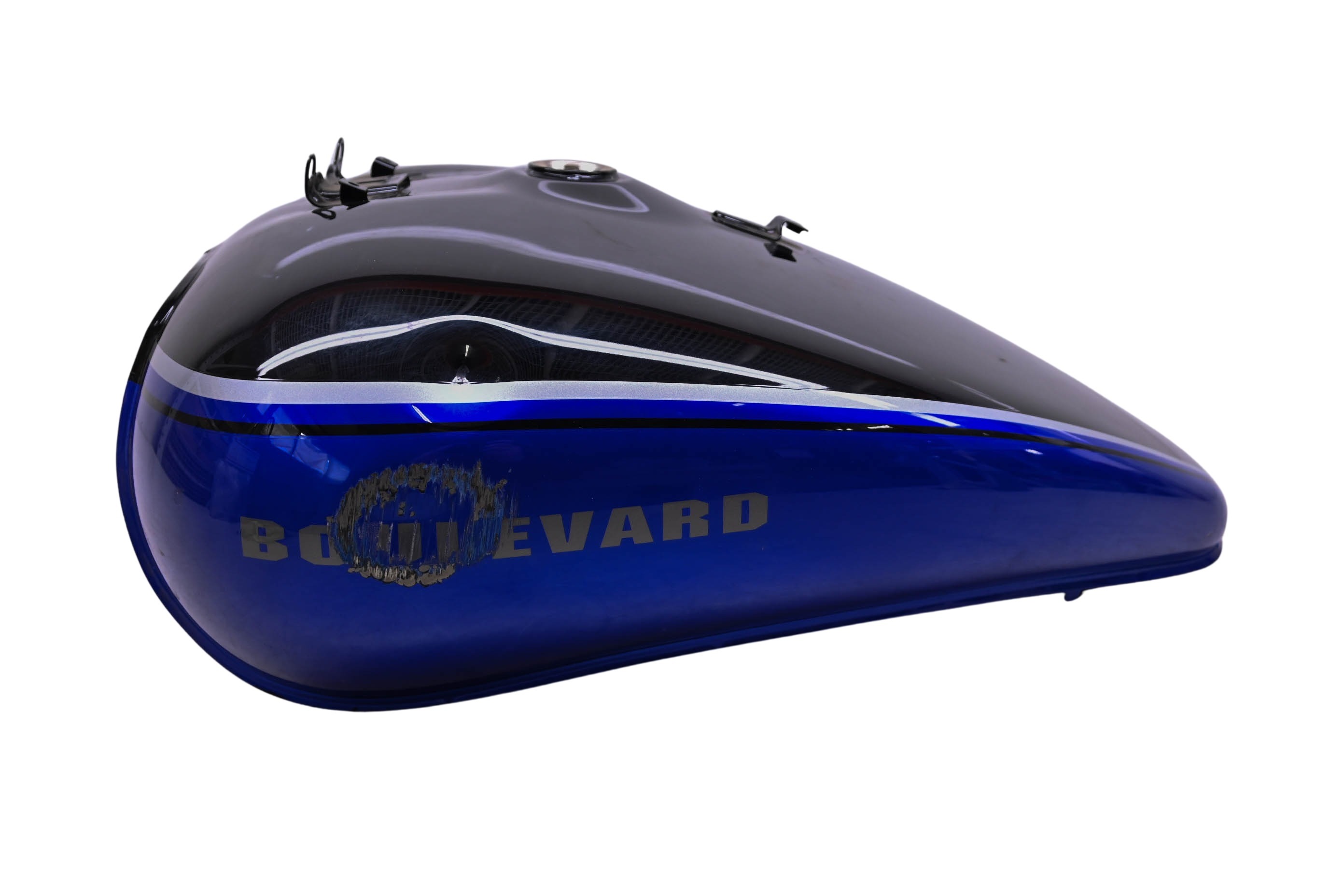 17 Suzuki Boulevard M109 Gas Tank & Fuel Petcock