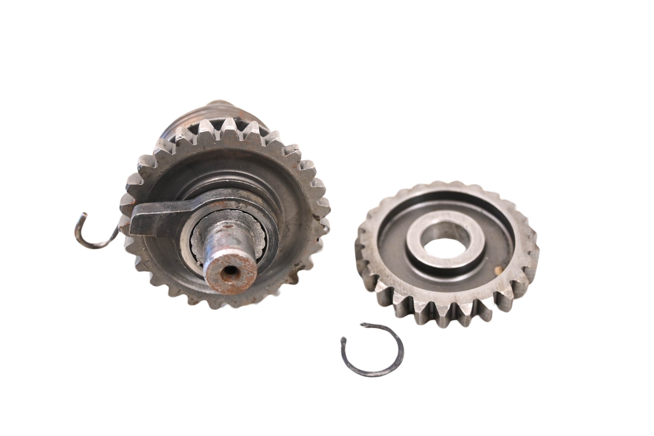 77 Yamaha YZ100 Kick Start Gear Spindle