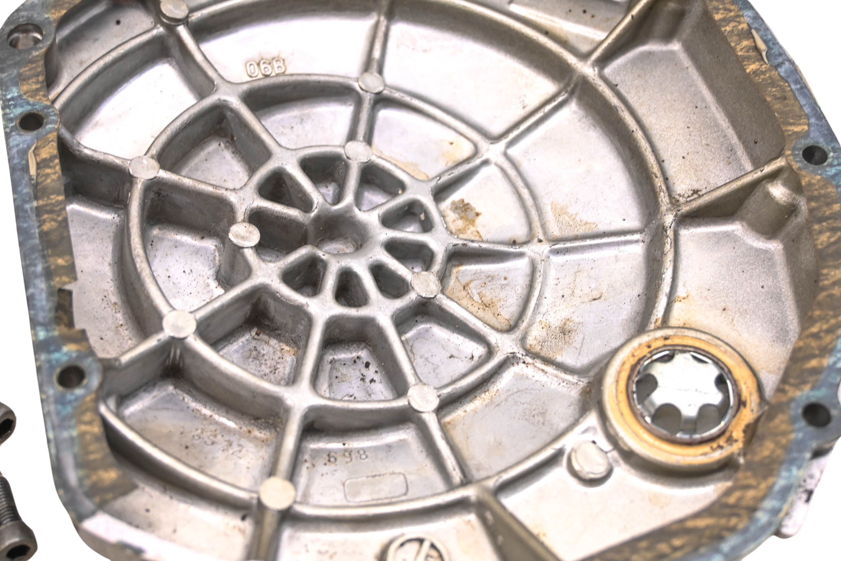 03 Suzuki Katana 600 Clutch Cover GSX600F