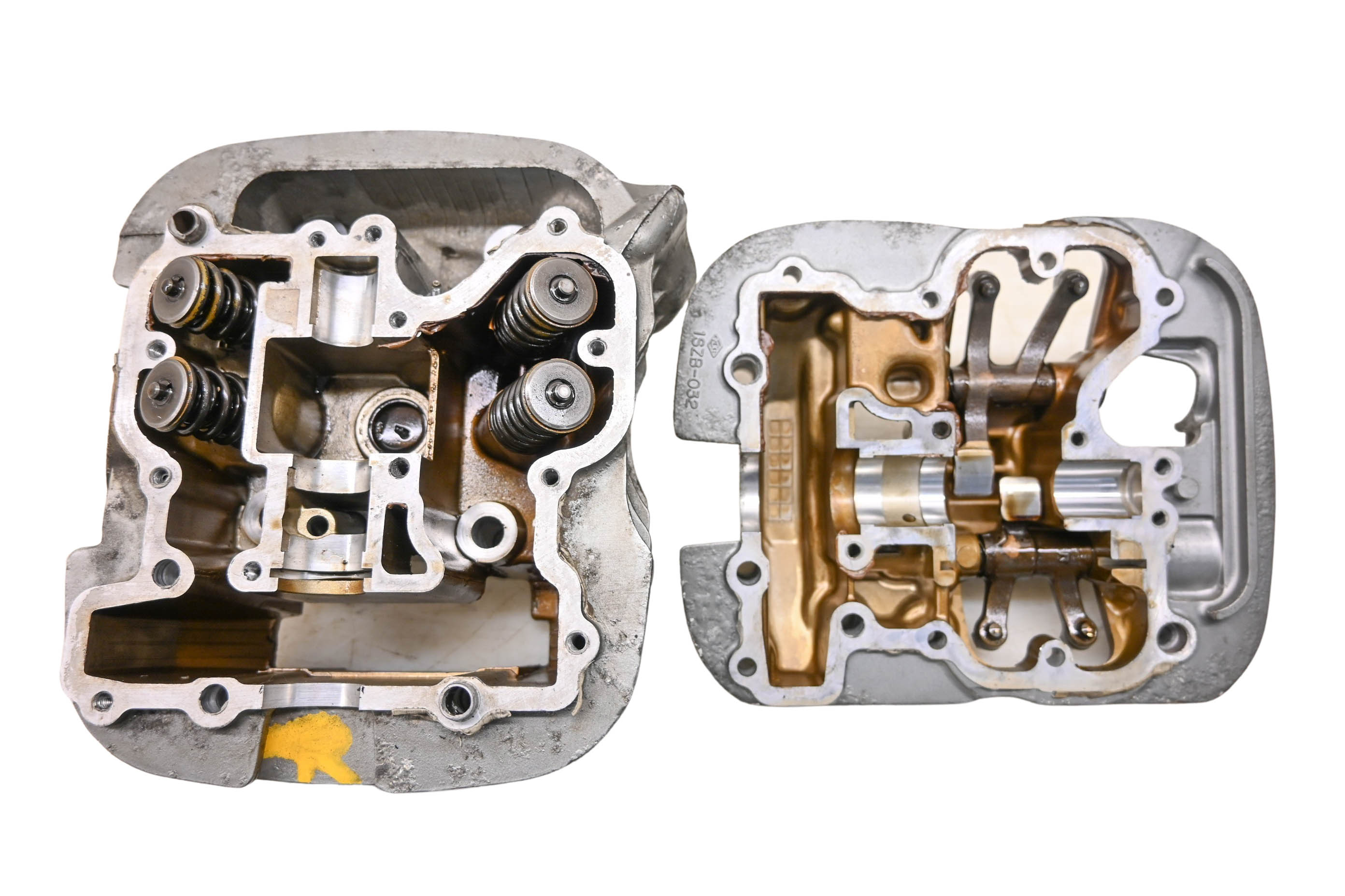 90 Suzuki VX800 Rear Cylinder Head