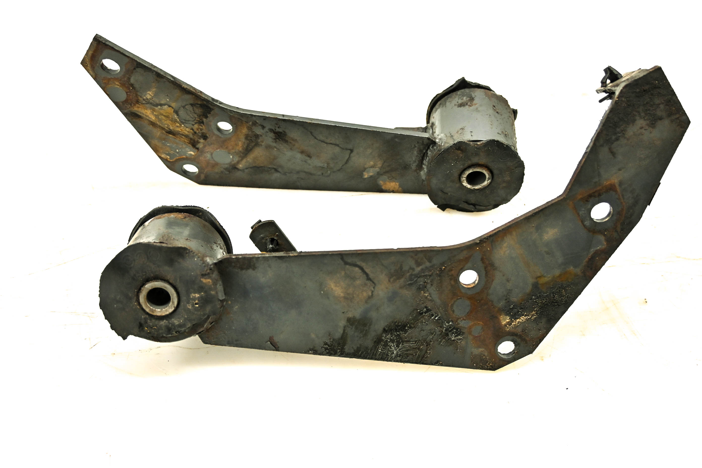 15 Kubota RTV X900 G Engine Motor Support Brackets Mounts