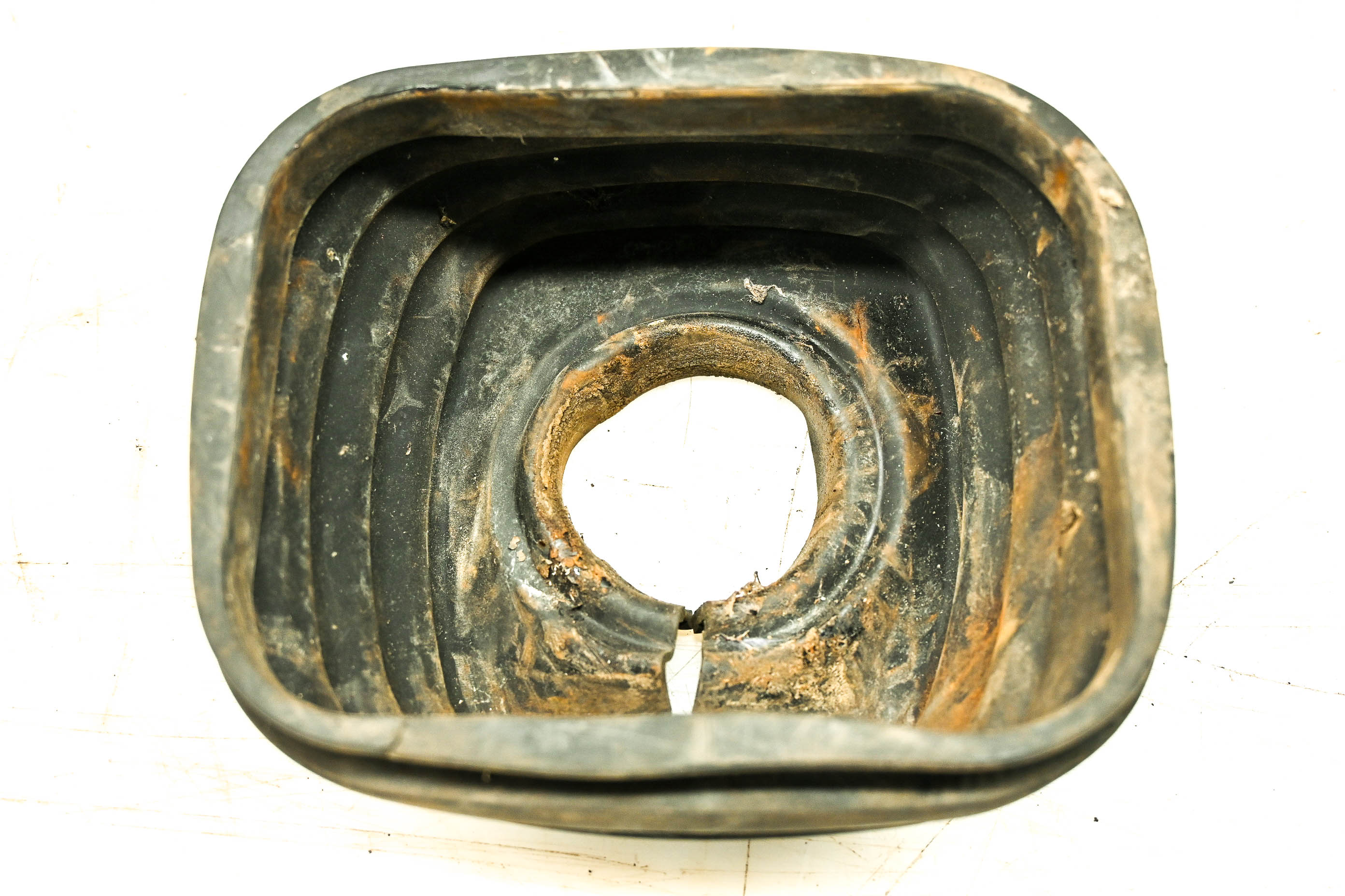 09 Kubota RTV1140CPX Front Rops Boot Cover
