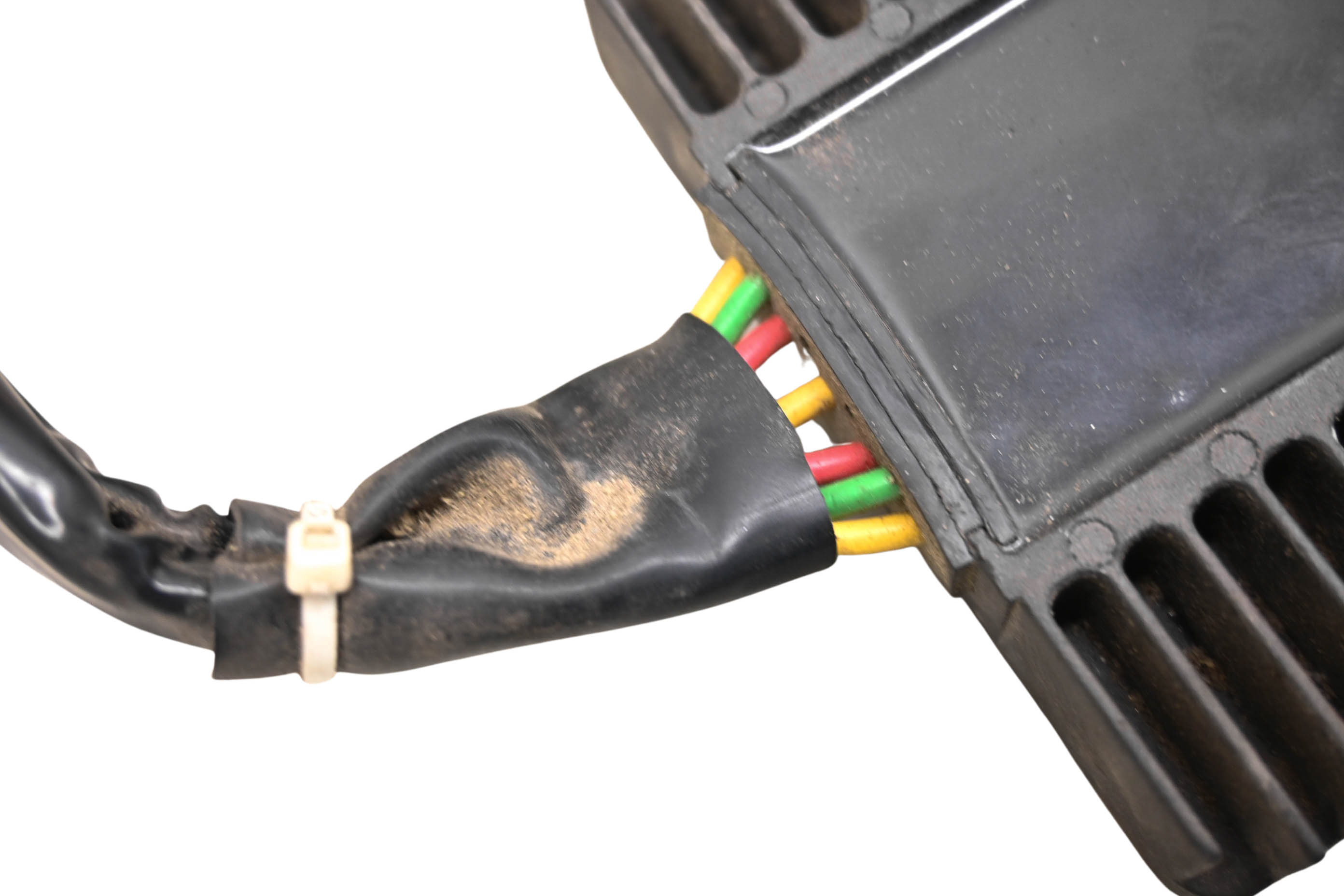 04 Honda CB900F Regulator Rectifier Hornet 919