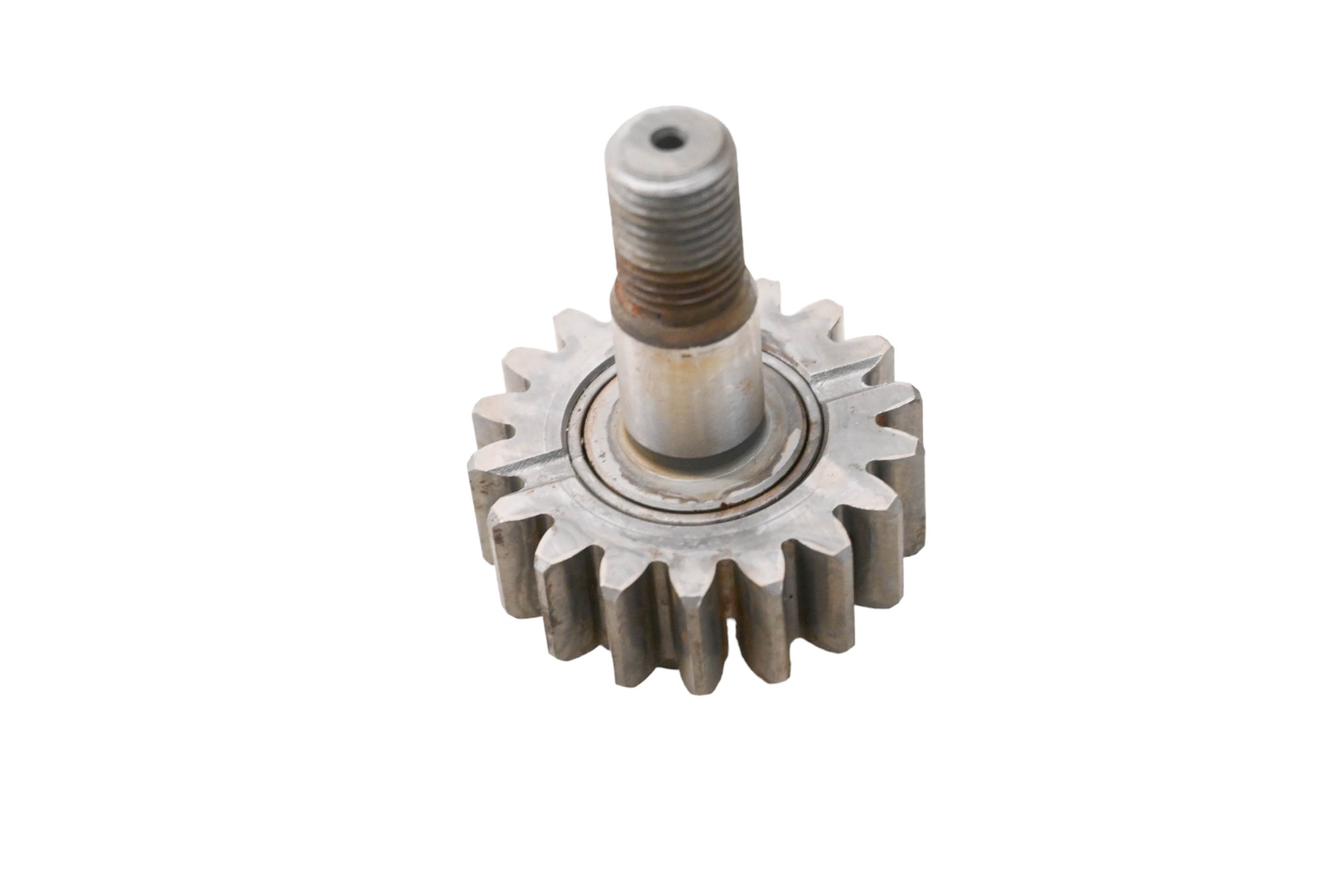 10 Kubota RTV900W6 Back Shaft & Gear
