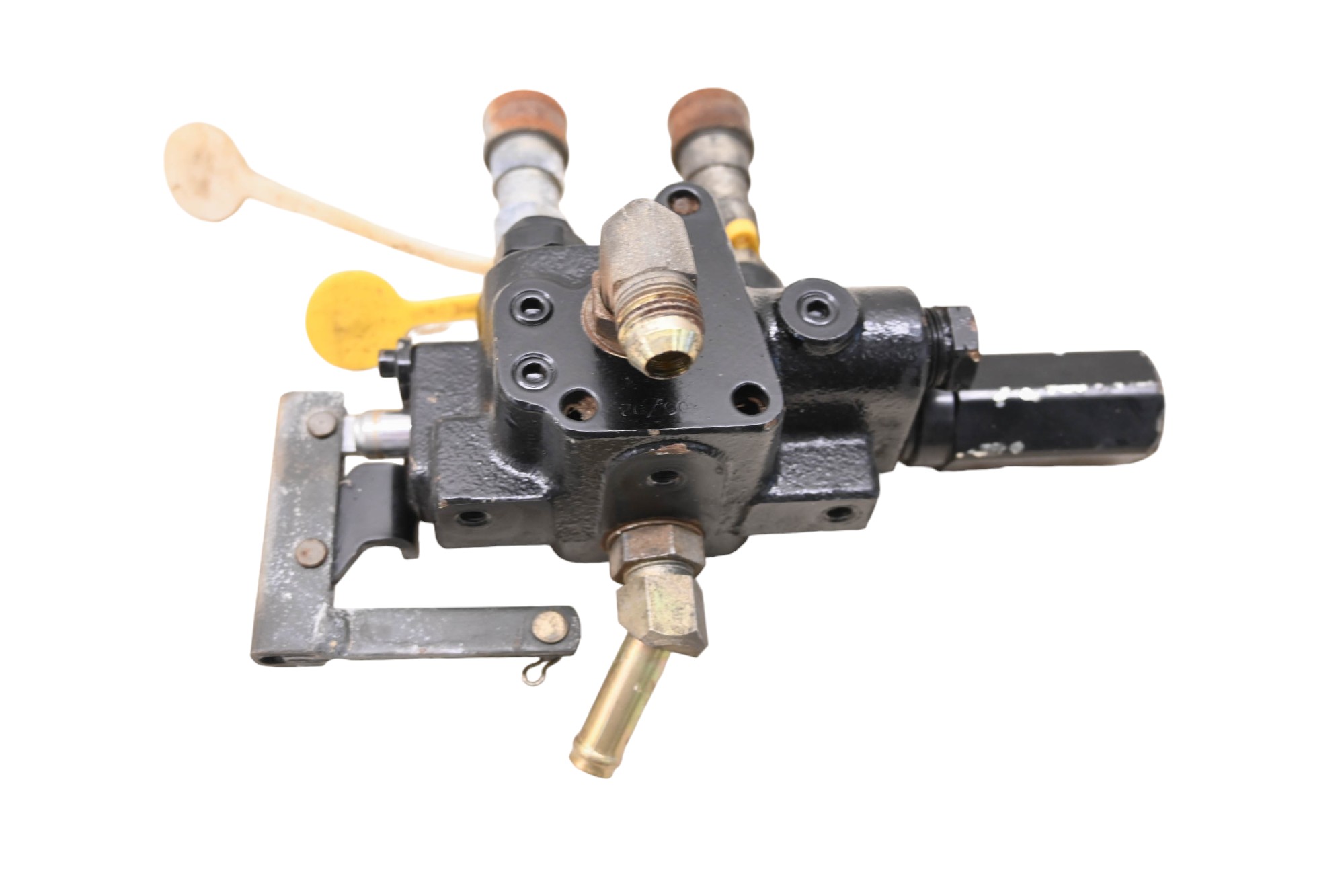 10 Kubota RTV900W6 Control Valve