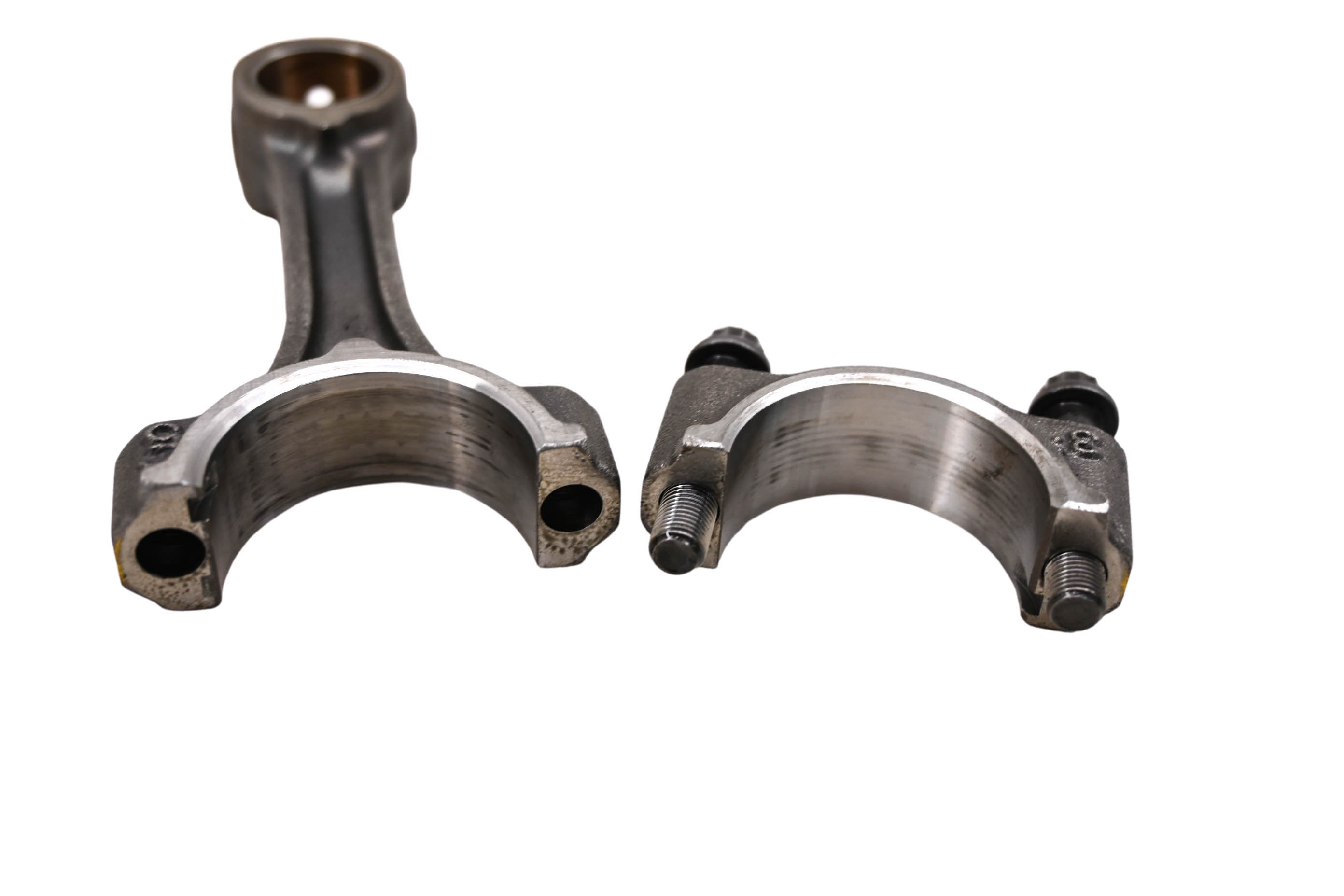 06 Kubota RTV900W Connecting Rods