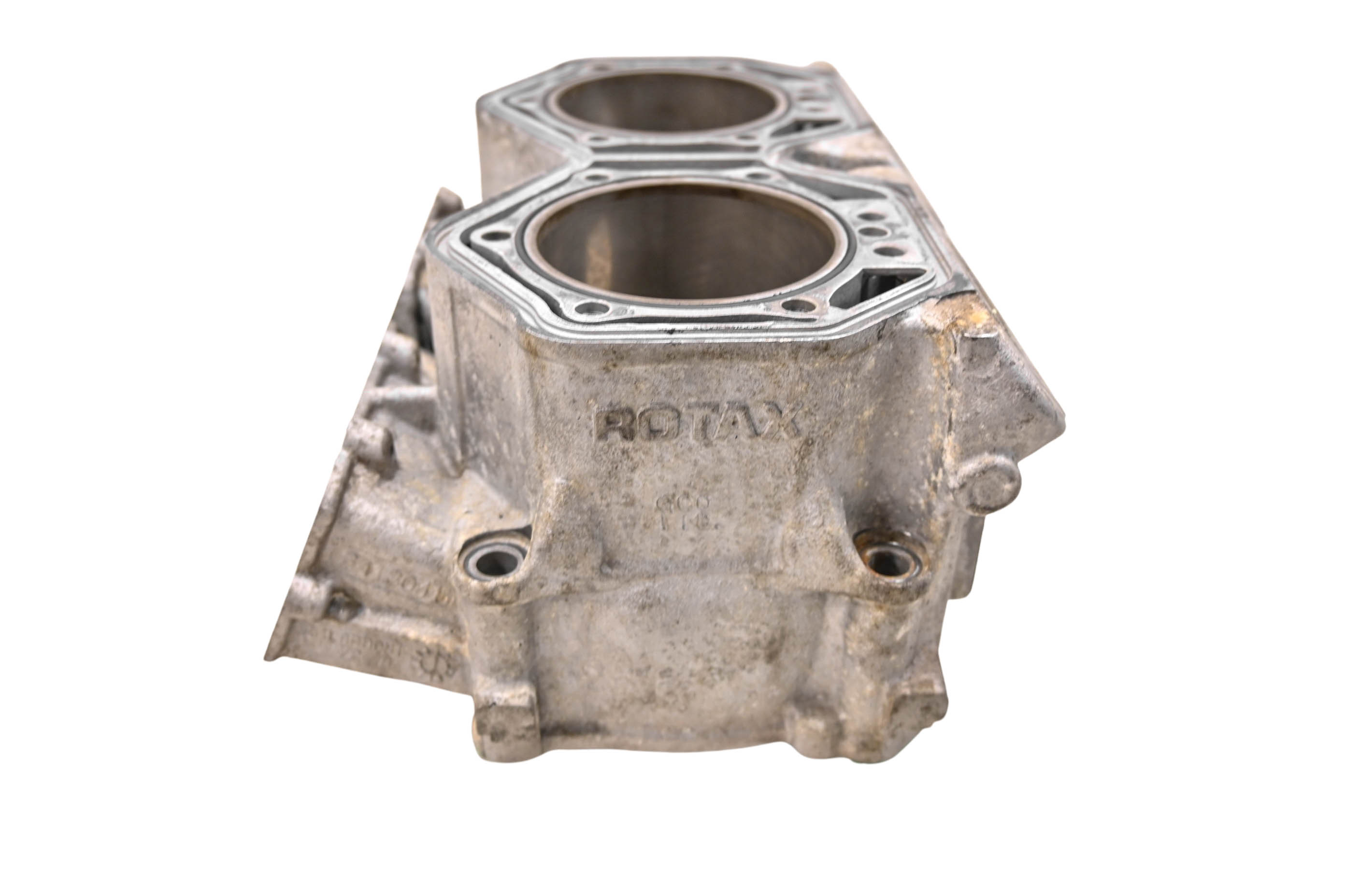 16 Ski-Doo Summit 800R E-TEC Cylinder 154"