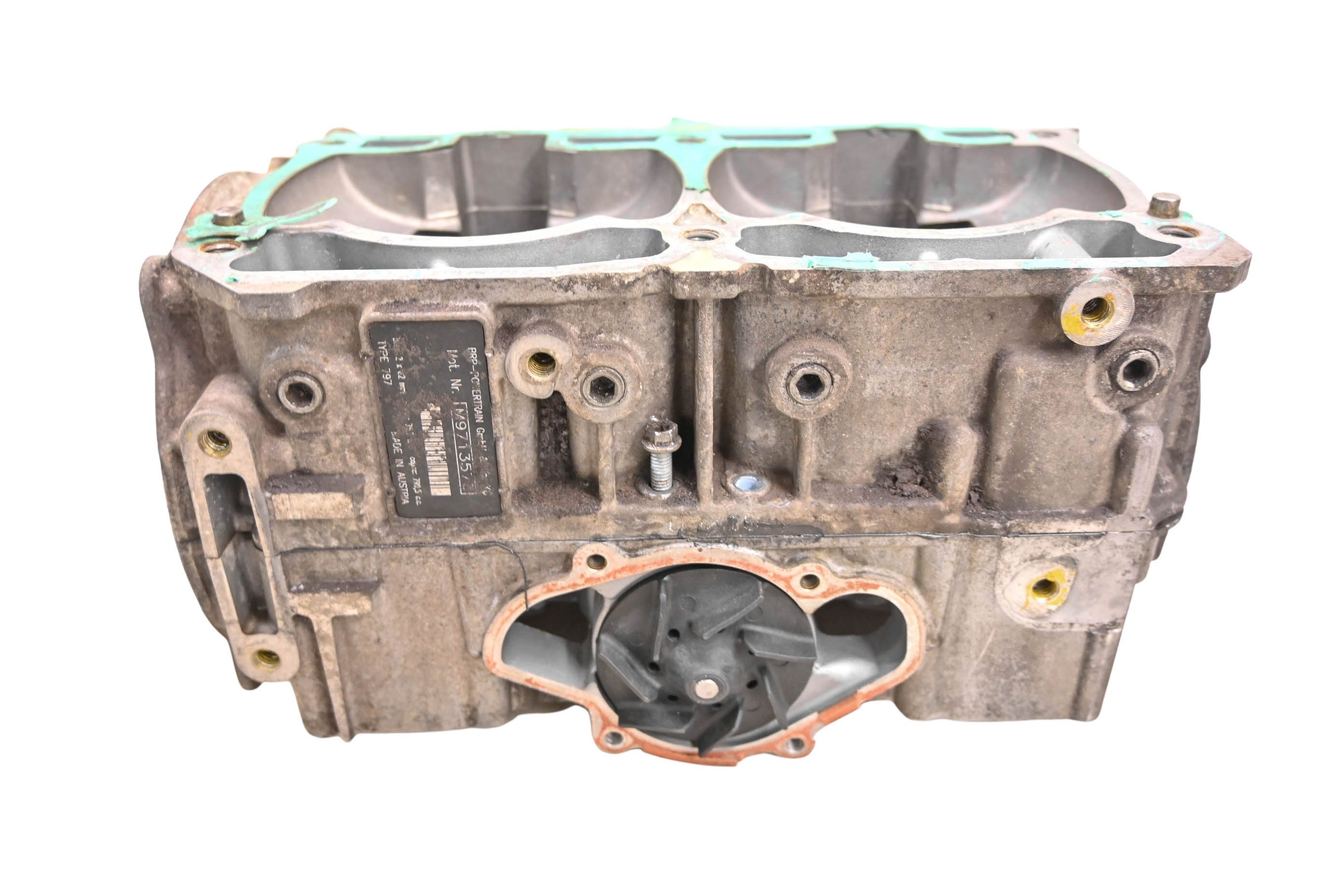16 Ski-Doo Summit 800R E-TEC Crankcase Center Crank Case 154"
