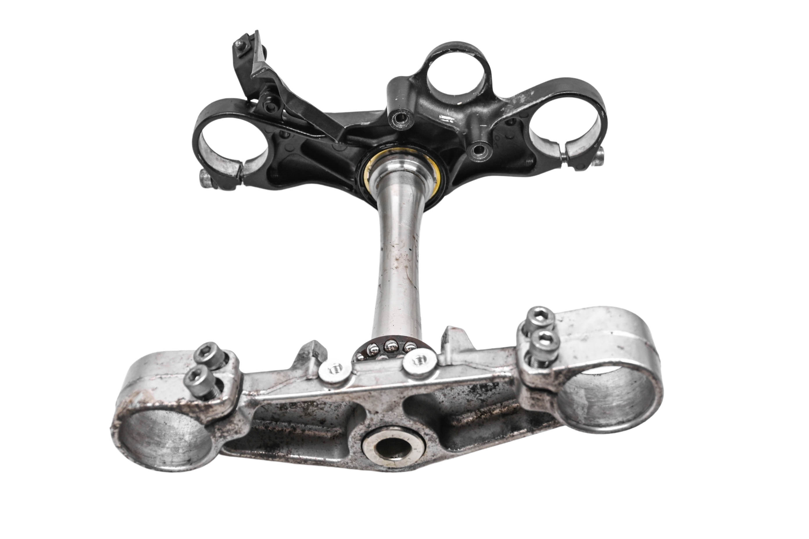 04 Yamaha YZF R6 Triple Tree Clamps