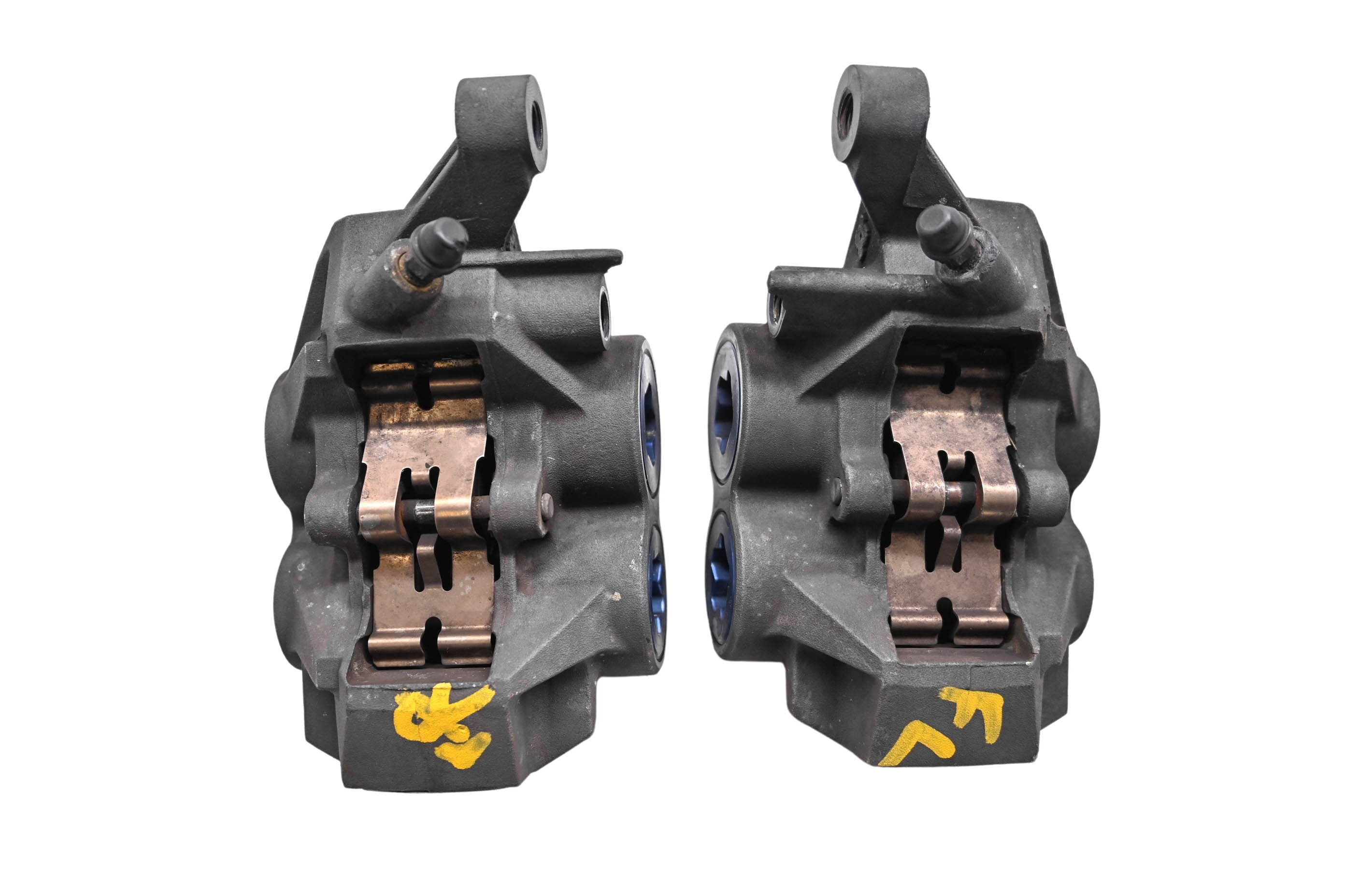 04 Yamaha YZF R6 Front Brake Calipers Left & Right