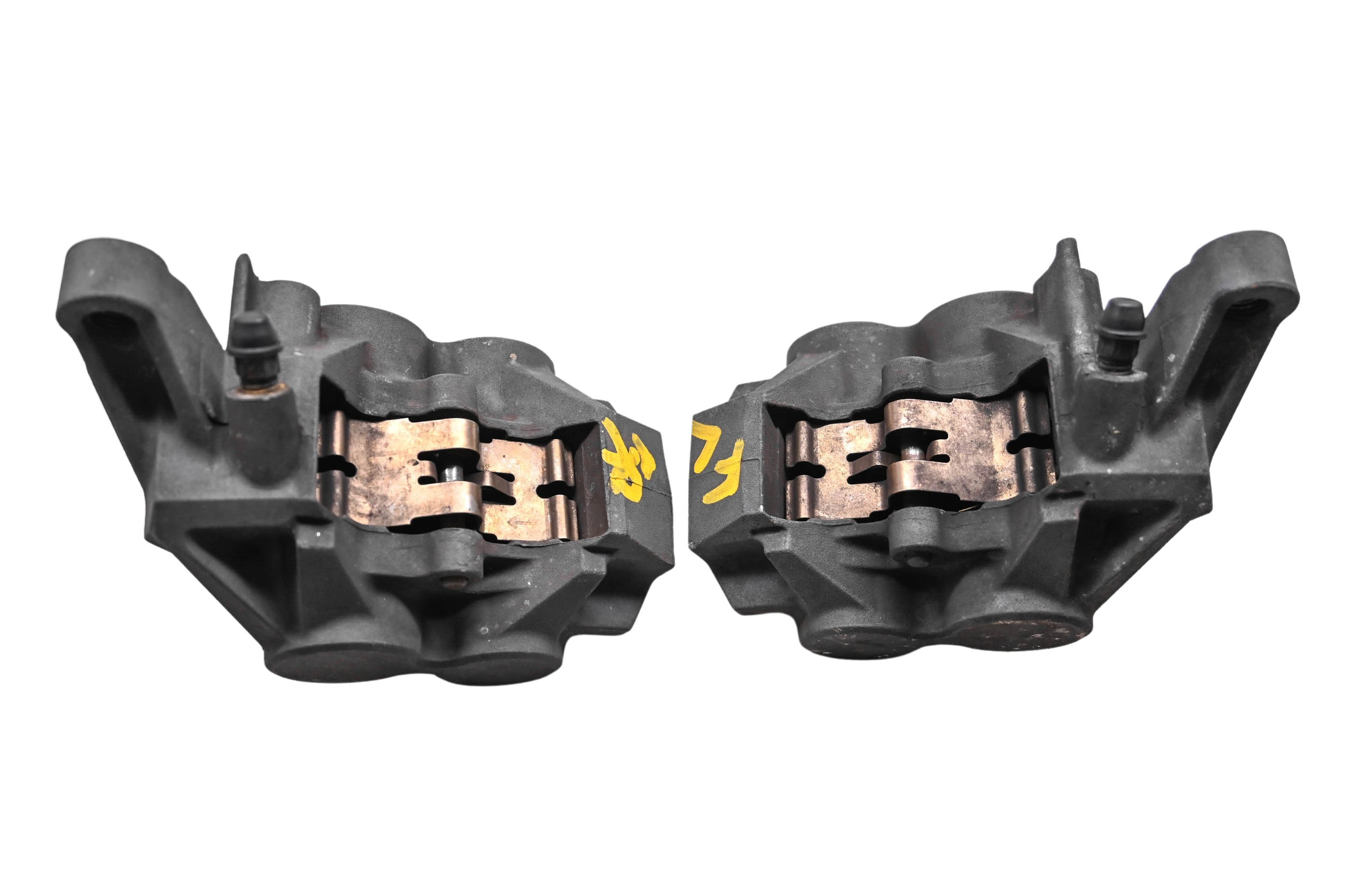 04 Yamaha YZF R6 Front Brake Calipers Left & Right