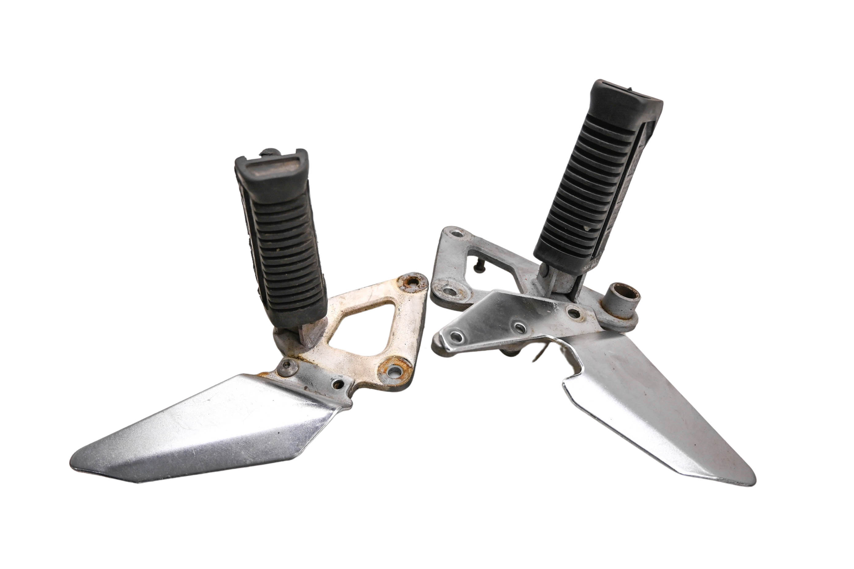 05 Suzuki GS500F Front Driver Foot Pegs Left & Right