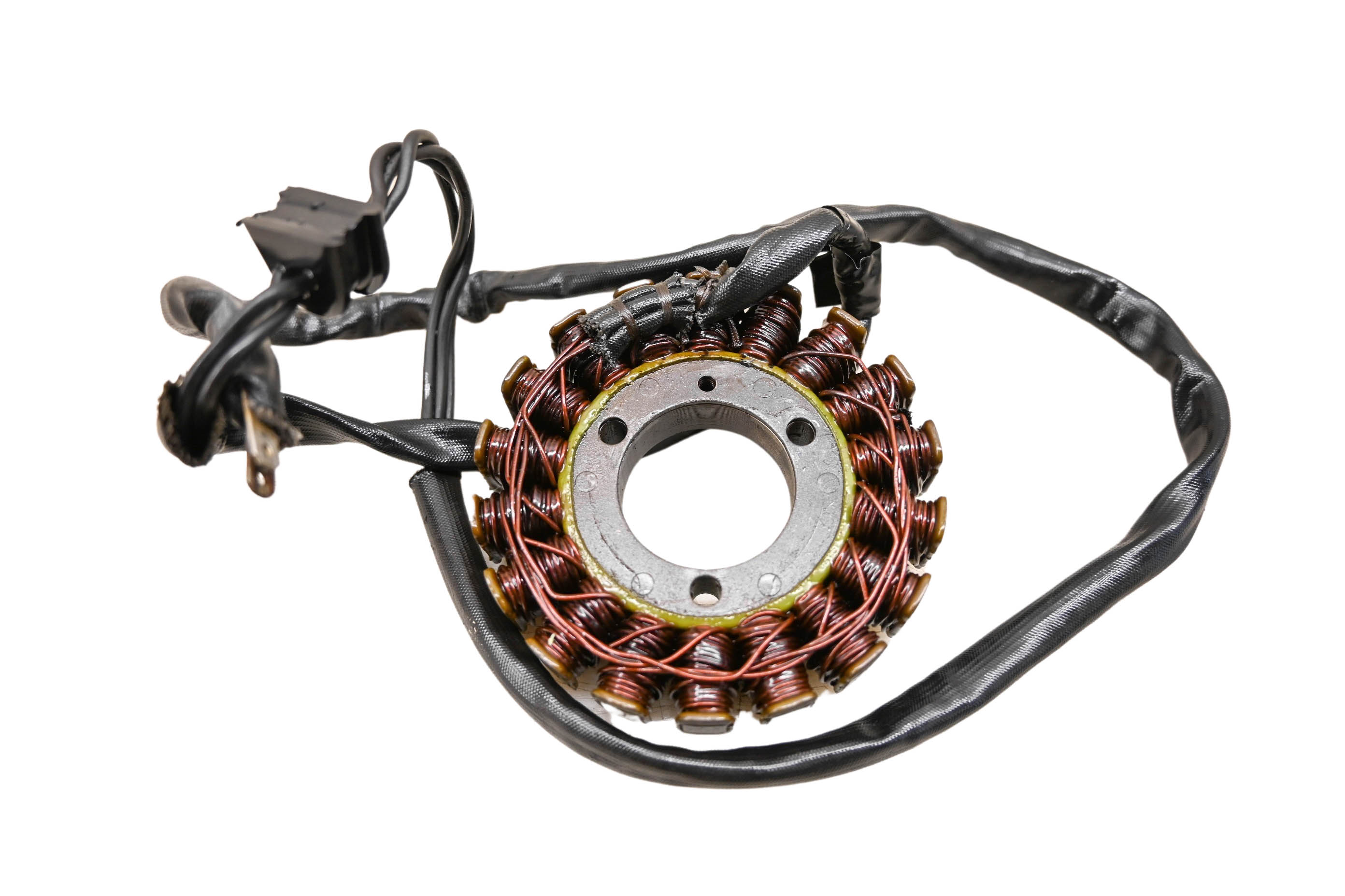 05 Suzuki GS500F Stator