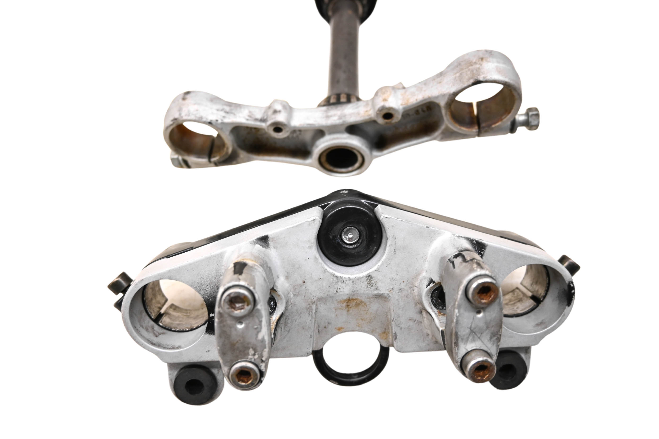 05 Suzuki GS500F Triple Tree Handlebar Clamps