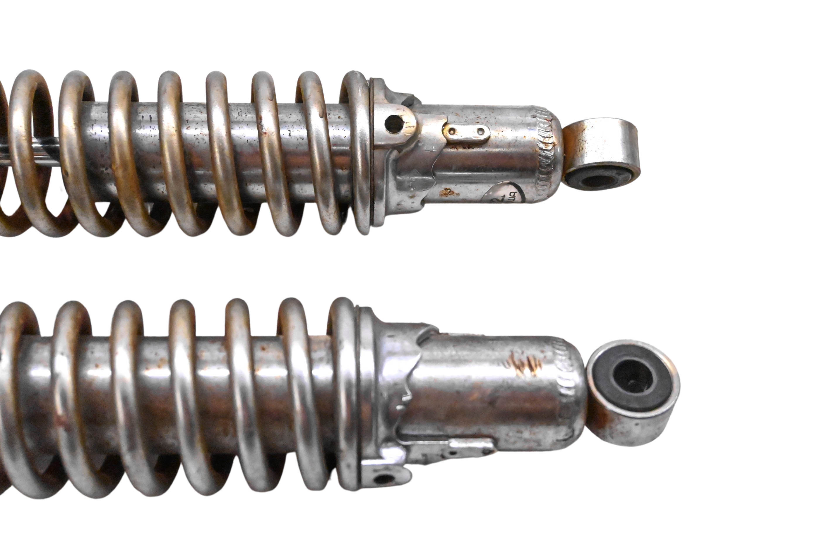 80 Suzuki GS550L Rear Shocks Suspension