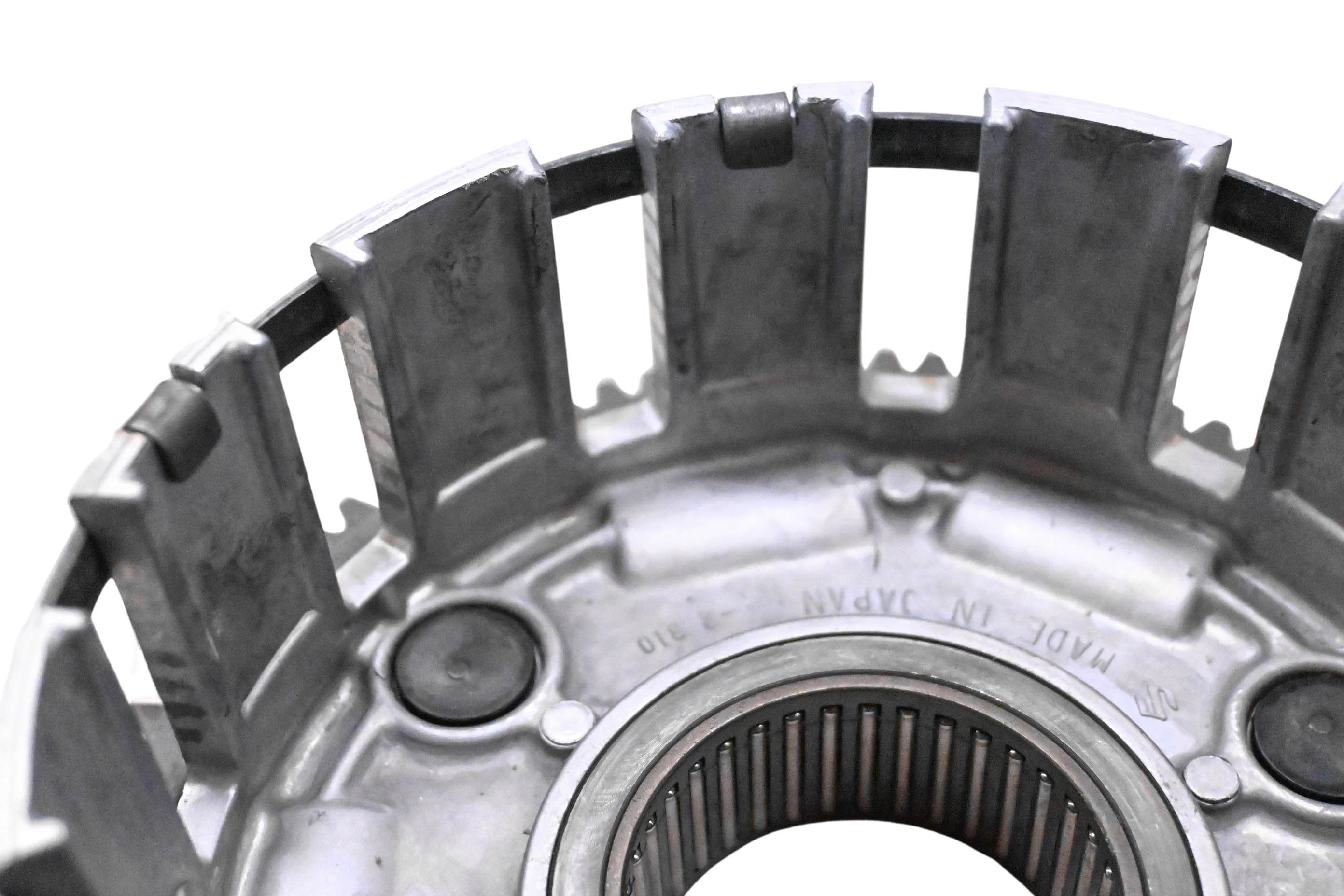 80 Suzuki GS550L Clutch Basket